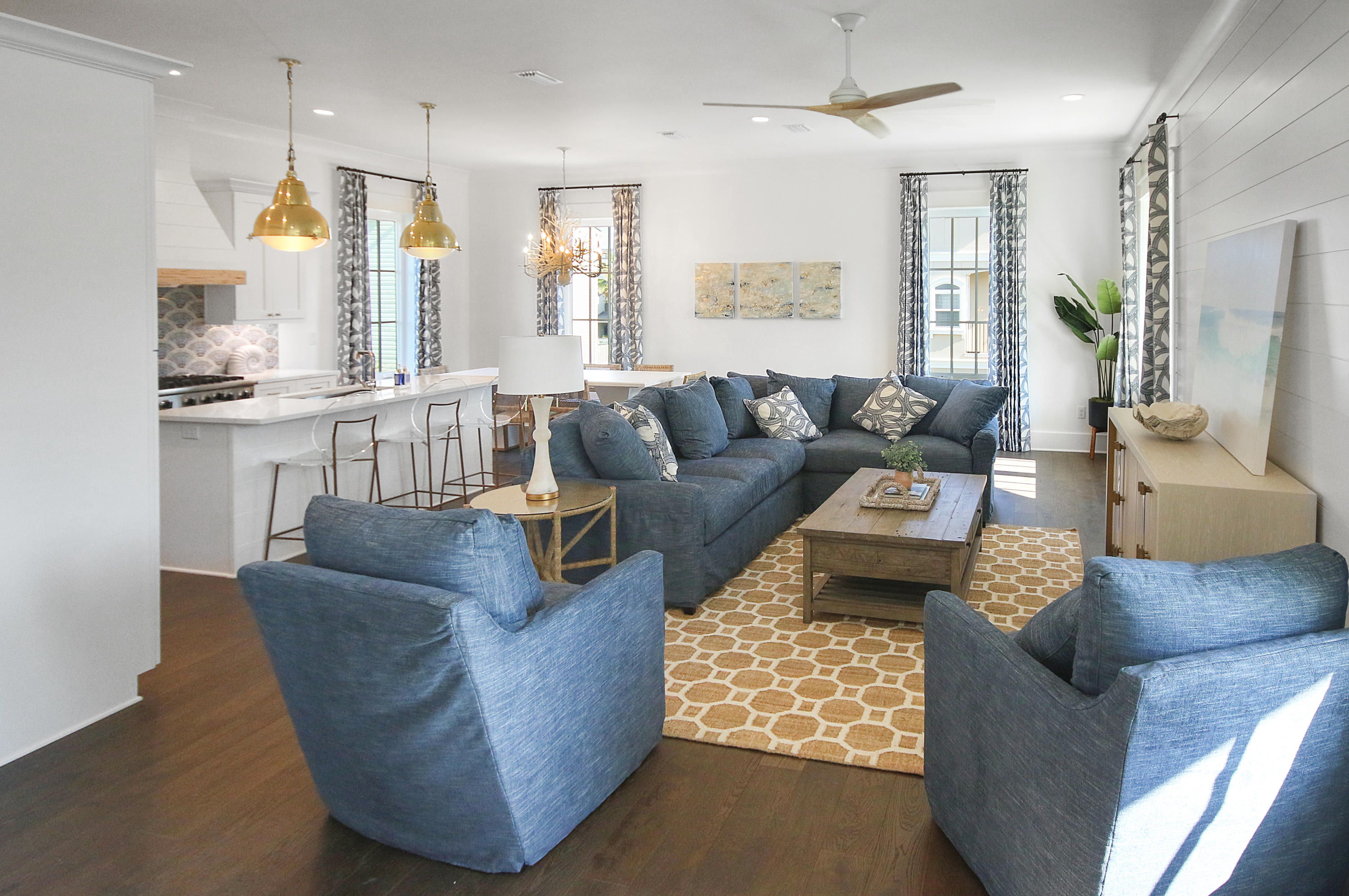 GRANDE BEACH PH 1 - Residential
