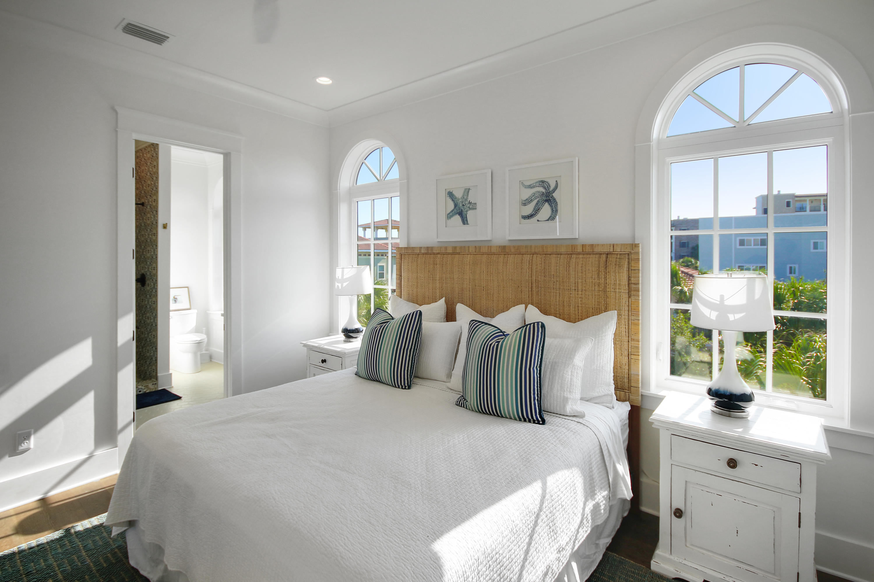 GRANDE BEACH PH 1 - Residential