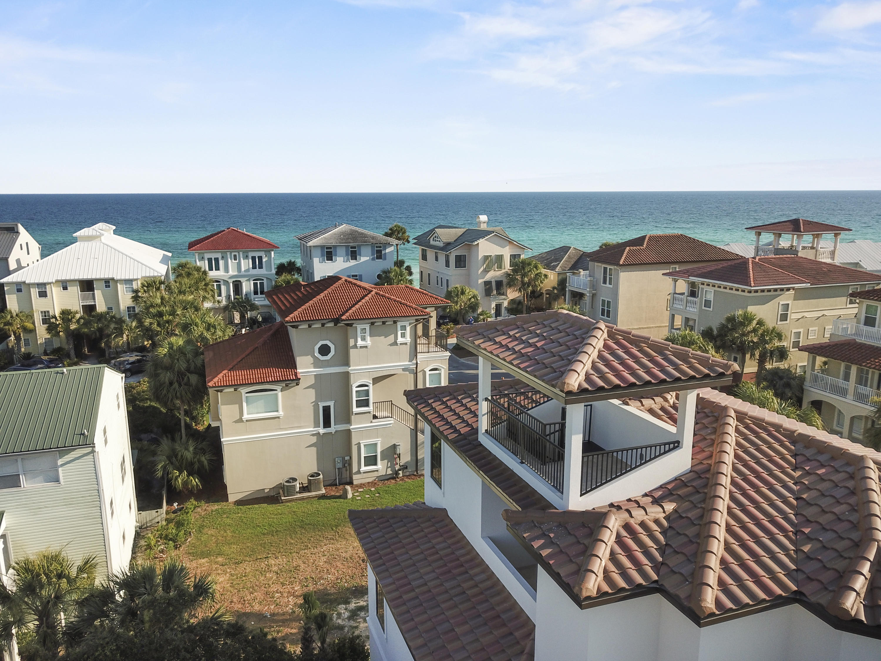 GRANDE BEACH PH 1 - Residential