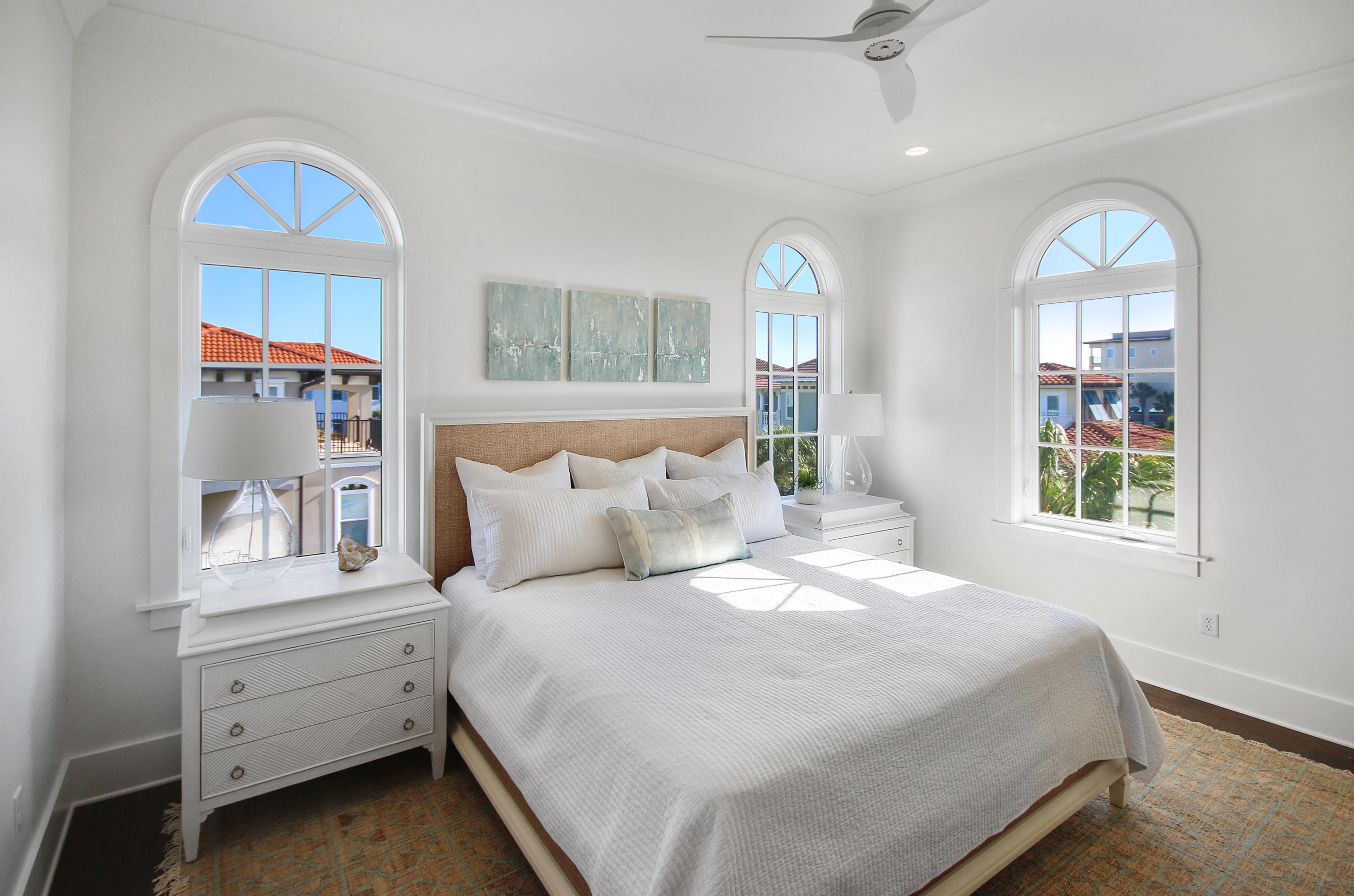 GRANDE BEACH PH 1 - Residential