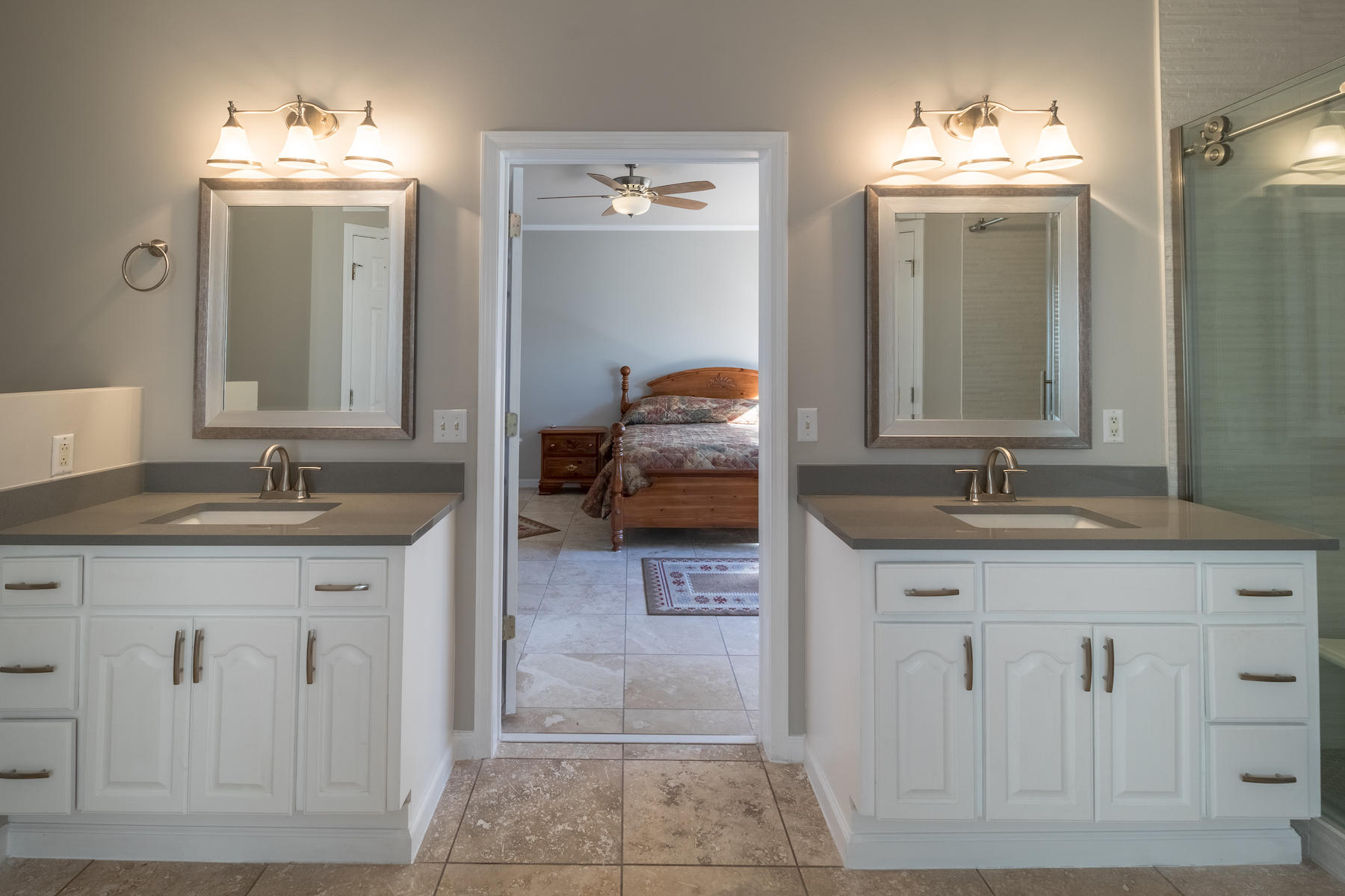 LAGRANGE SHORES - Residential