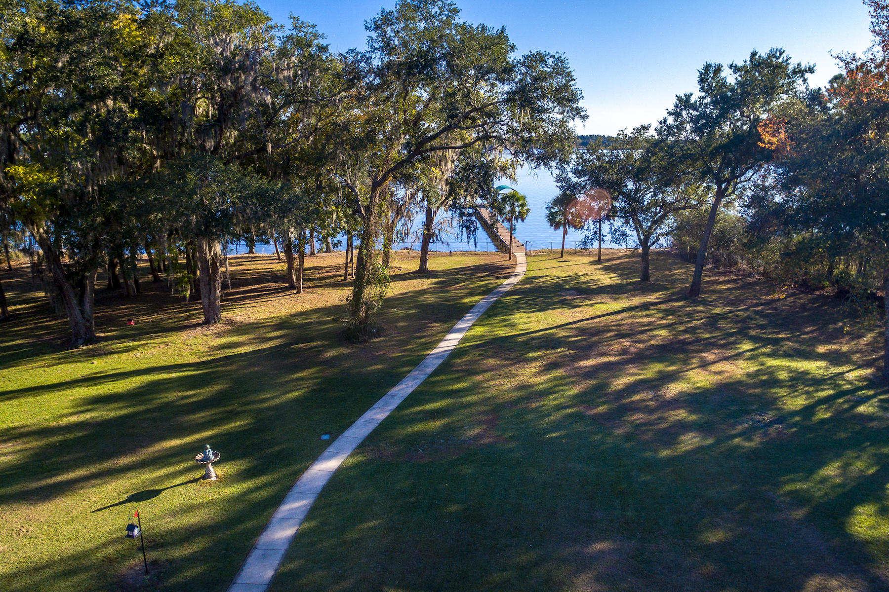 LAGRANGE SHORES - Residential
