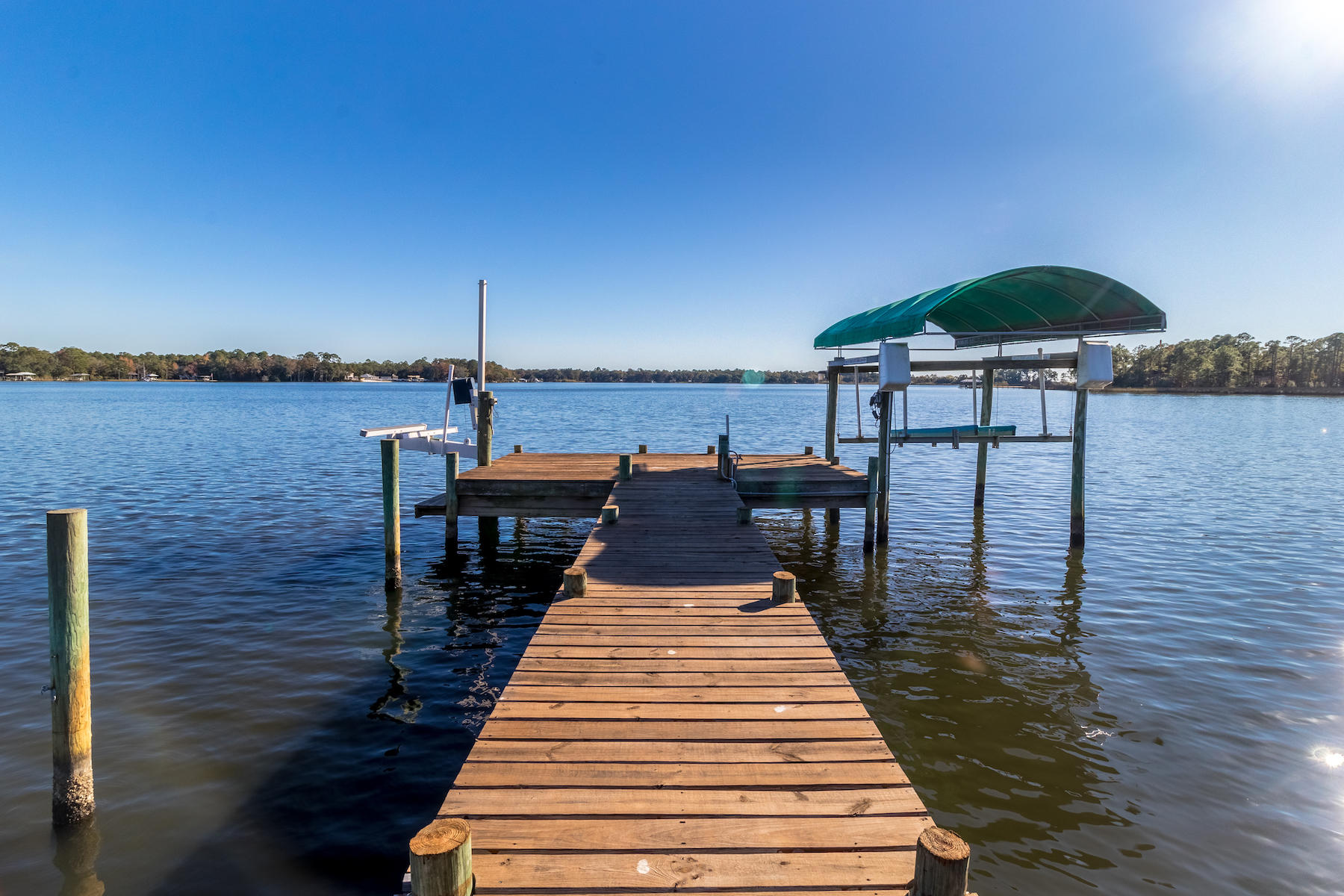 LAGRANGE SHORES - Residential