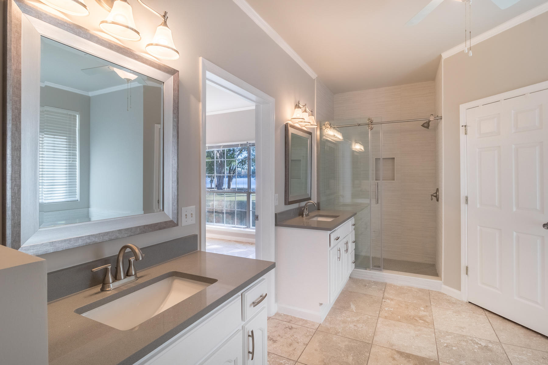 LAGRANGE SHORES - Residential