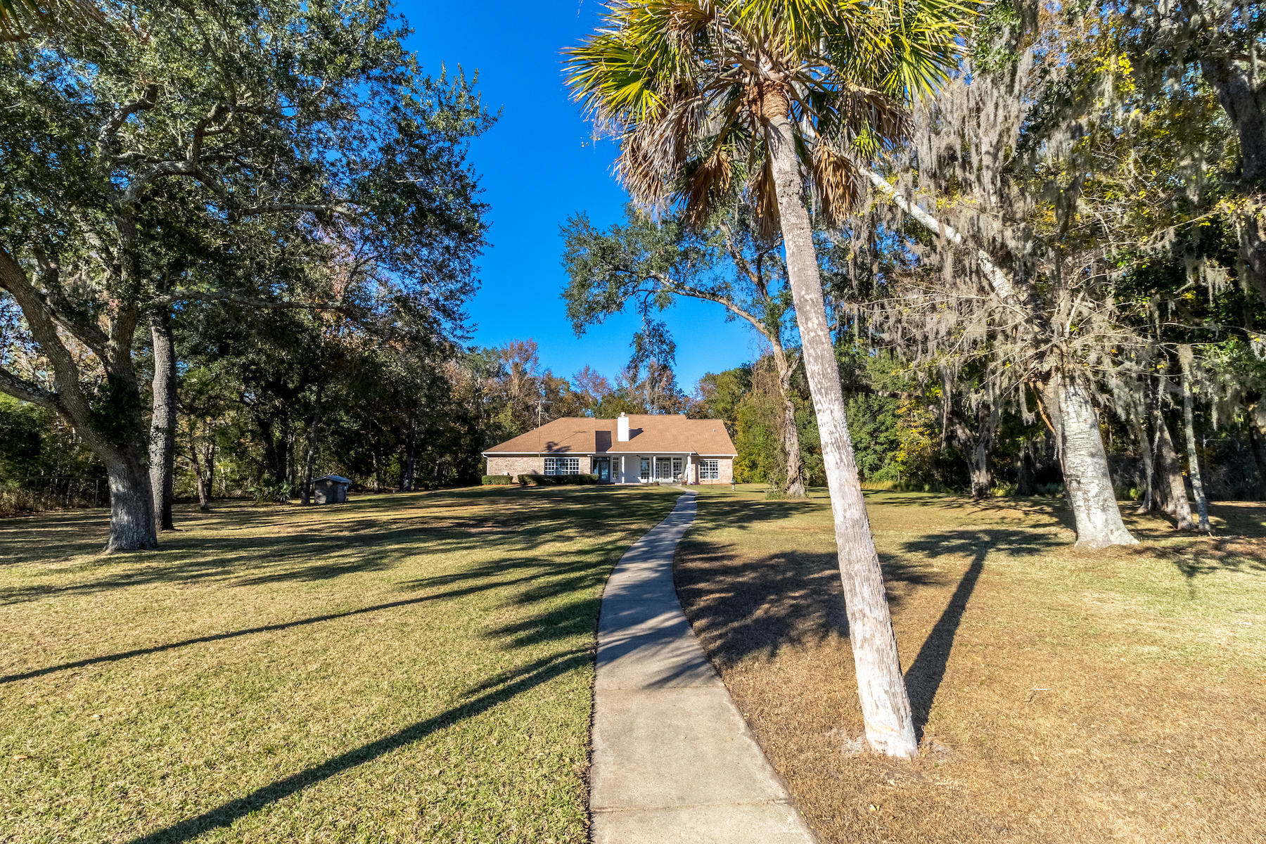 LAGRANGE SHORES - Residential