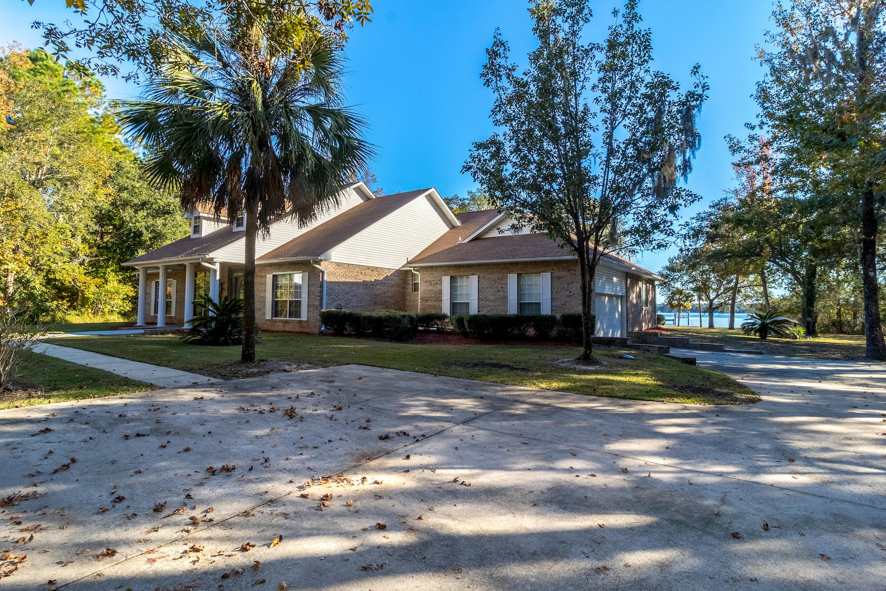 LAGRANGE SHORES - Residential