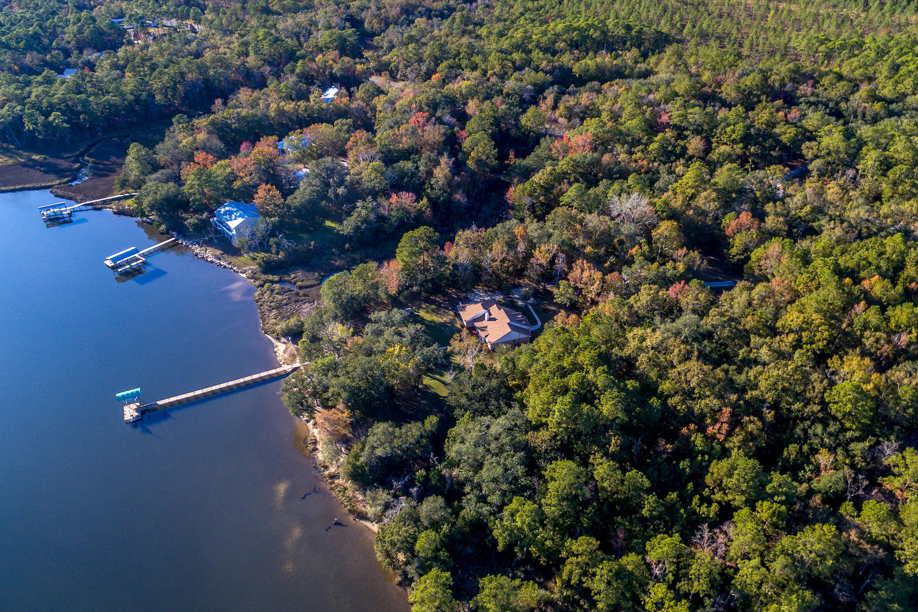 LAGRANGE SHORES - Residential