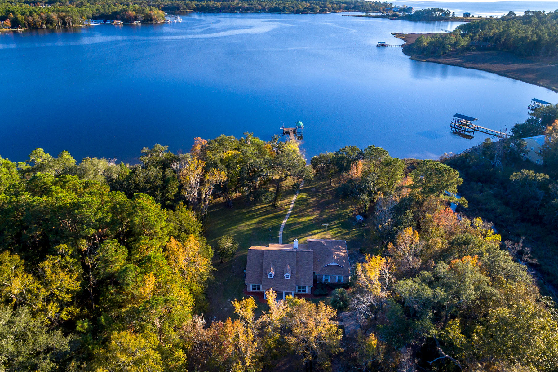 LAGRANGE SHORES - Residential