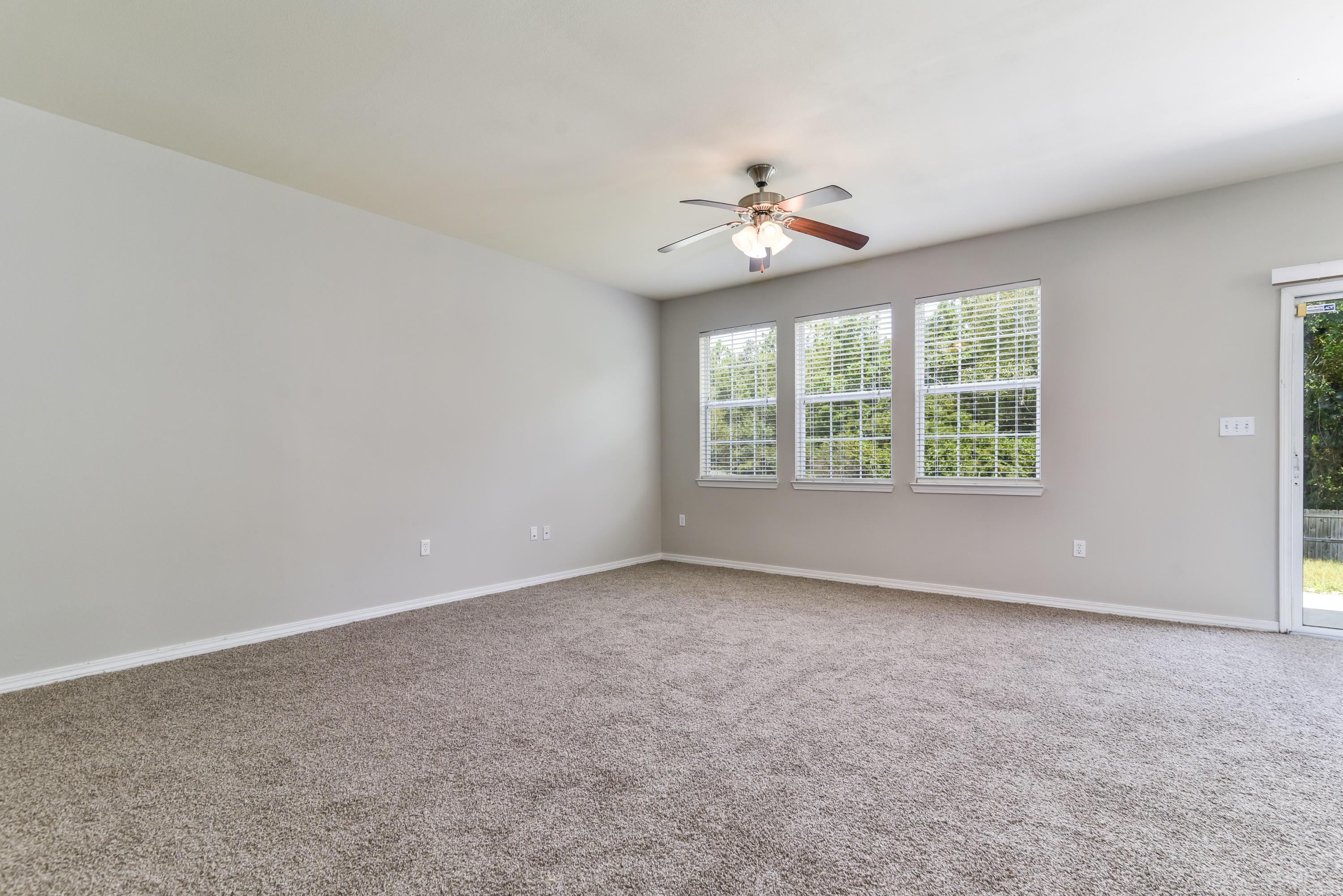 SANDY RIDGE ESTATES - Residential Lease