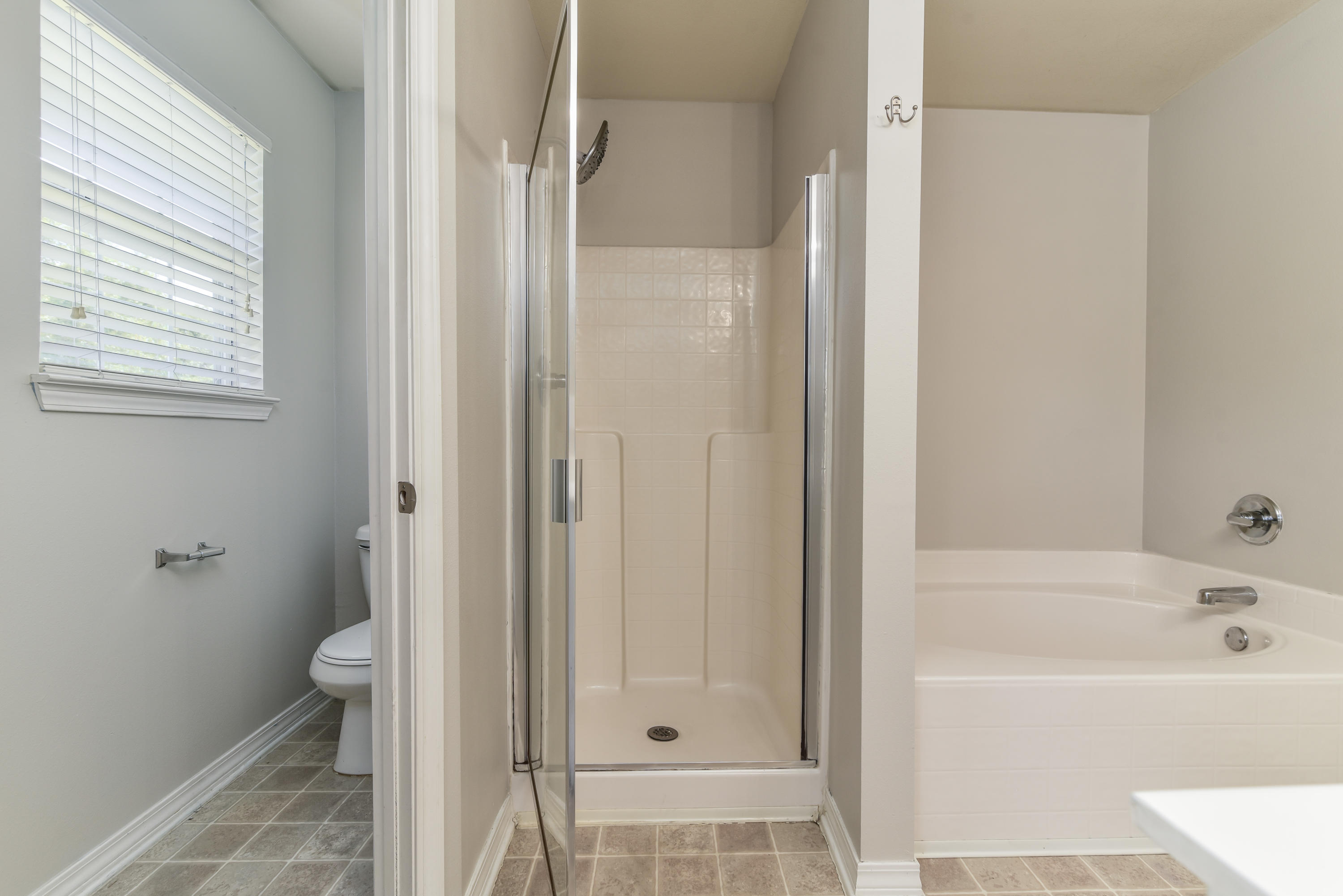 SANDY RIDGE ESTATES - Residential Lease