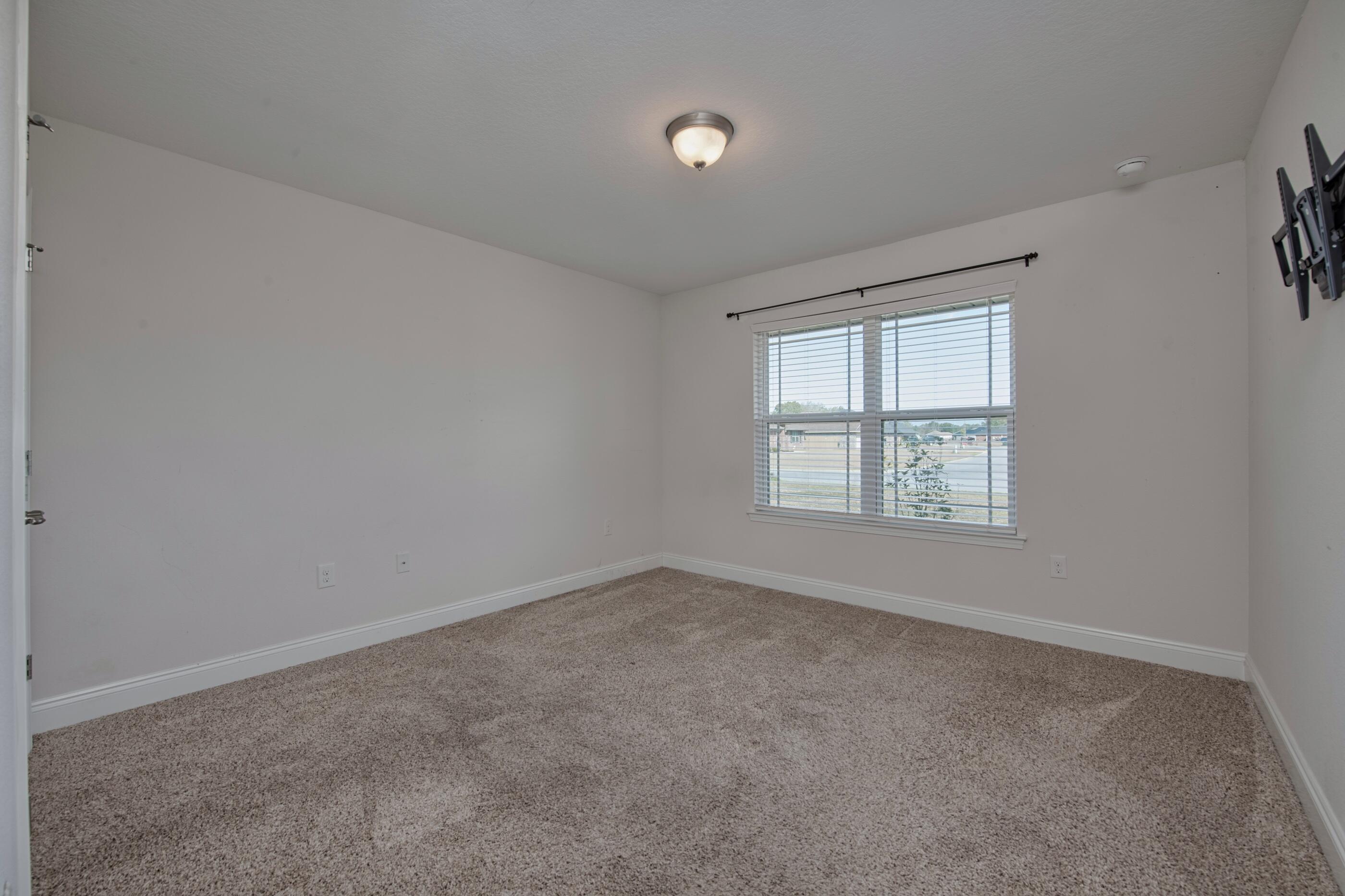 PLANTATION WOODS - Residential