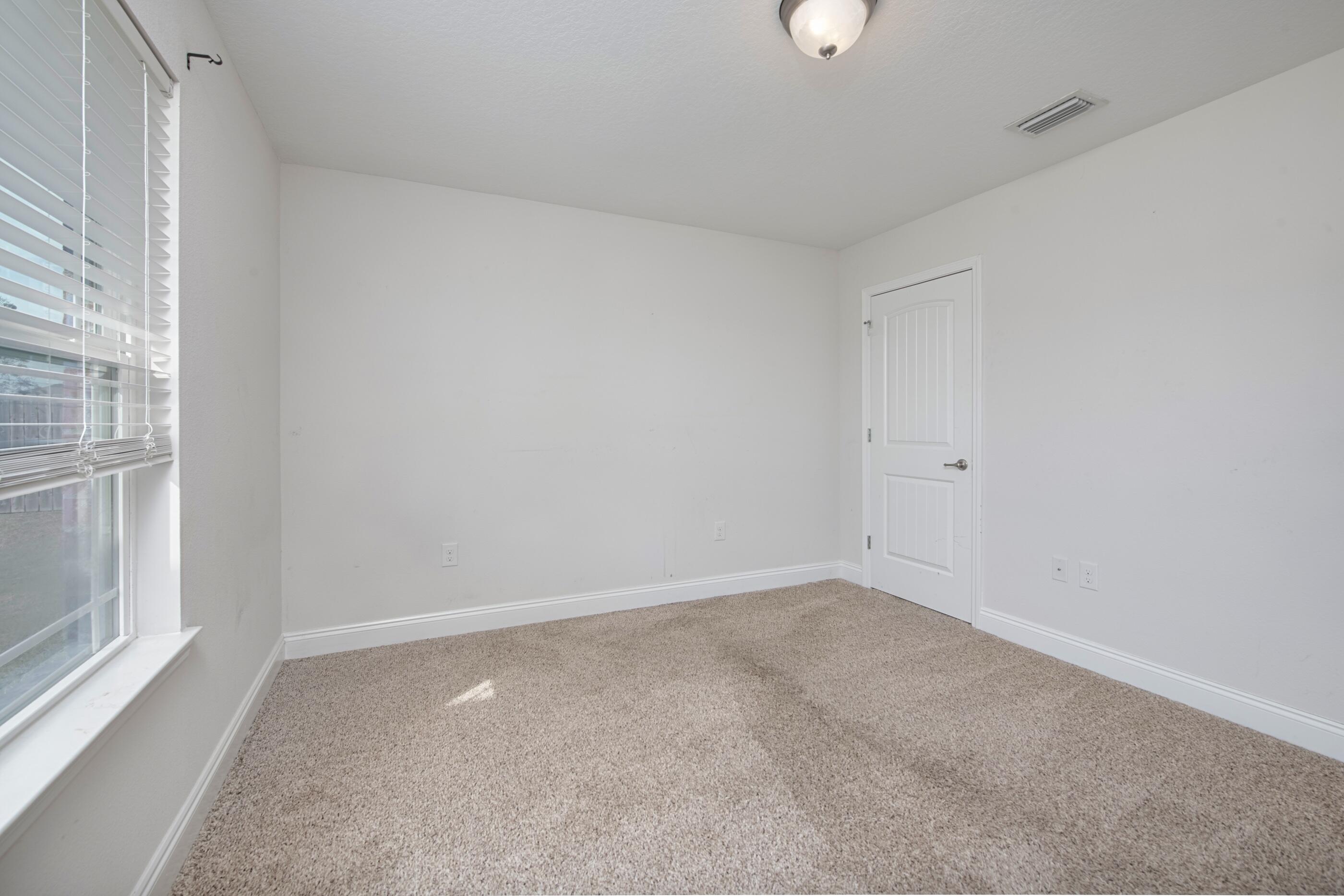 PLANTATION WOODS - Residential