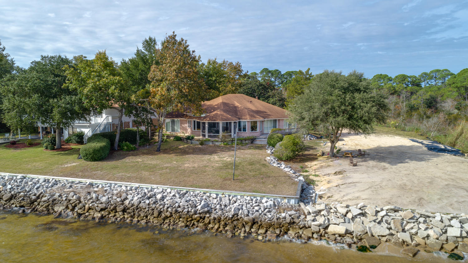 LAKE LORRAINE ESTATES - Residential