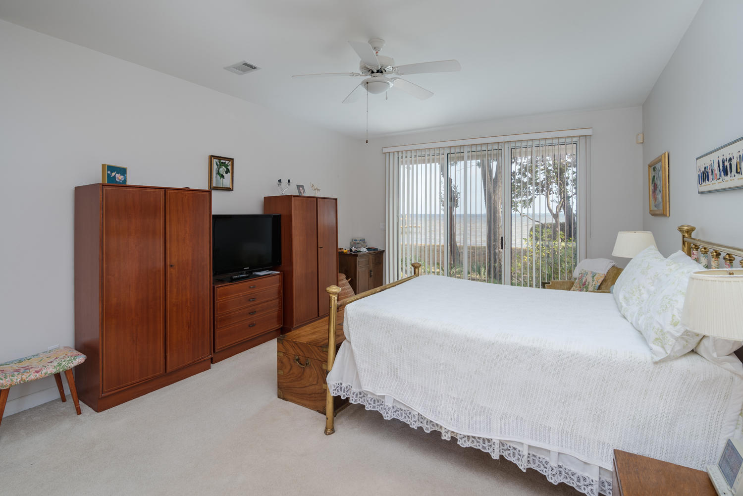 LAKE LORRAINE ESTATES - Residential