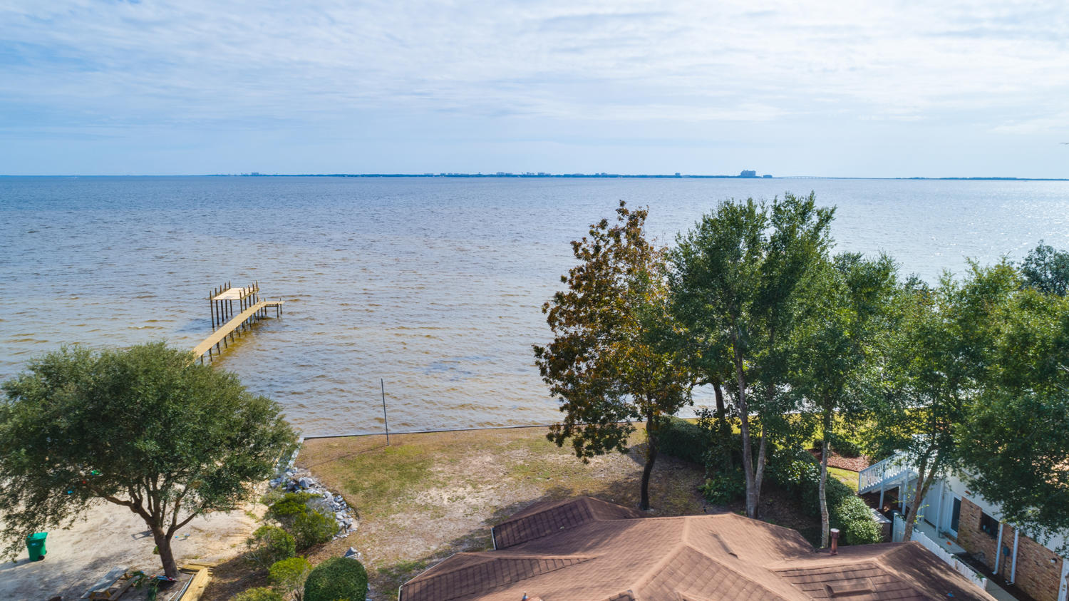 LAKE LORRAINE ESTATES - Residential