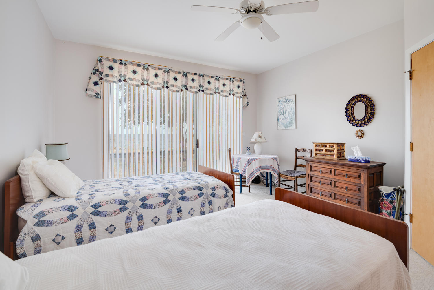 LAKE LORRAINE ESTATES - Residential