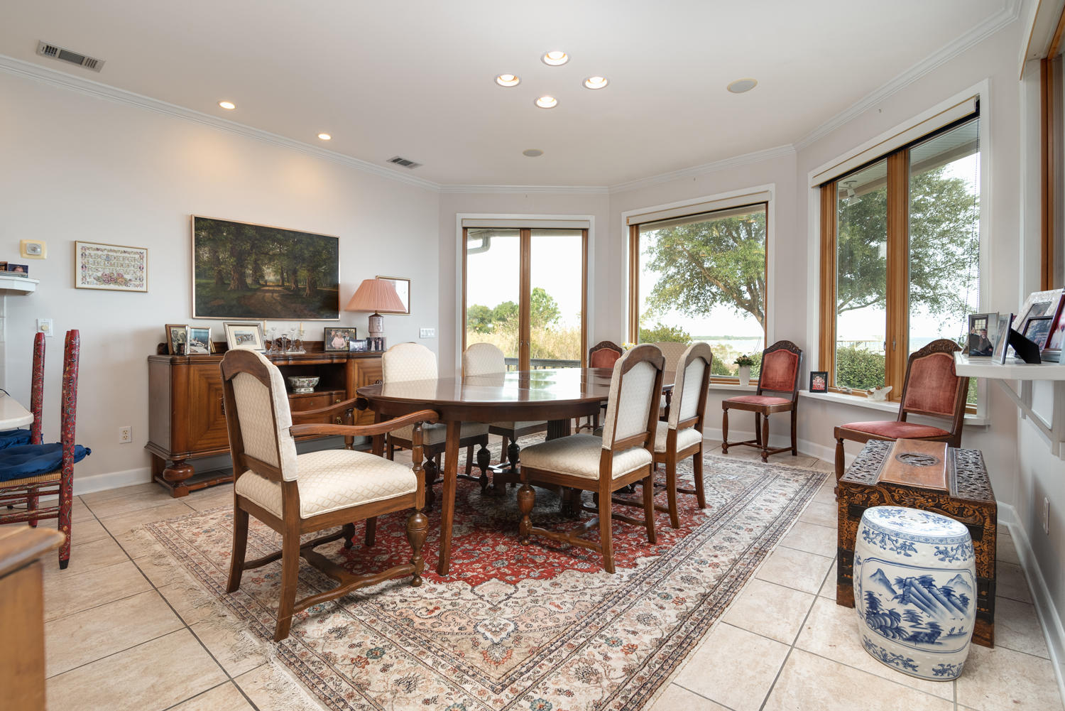 LAKE LORRAINE ESTATES - Residential