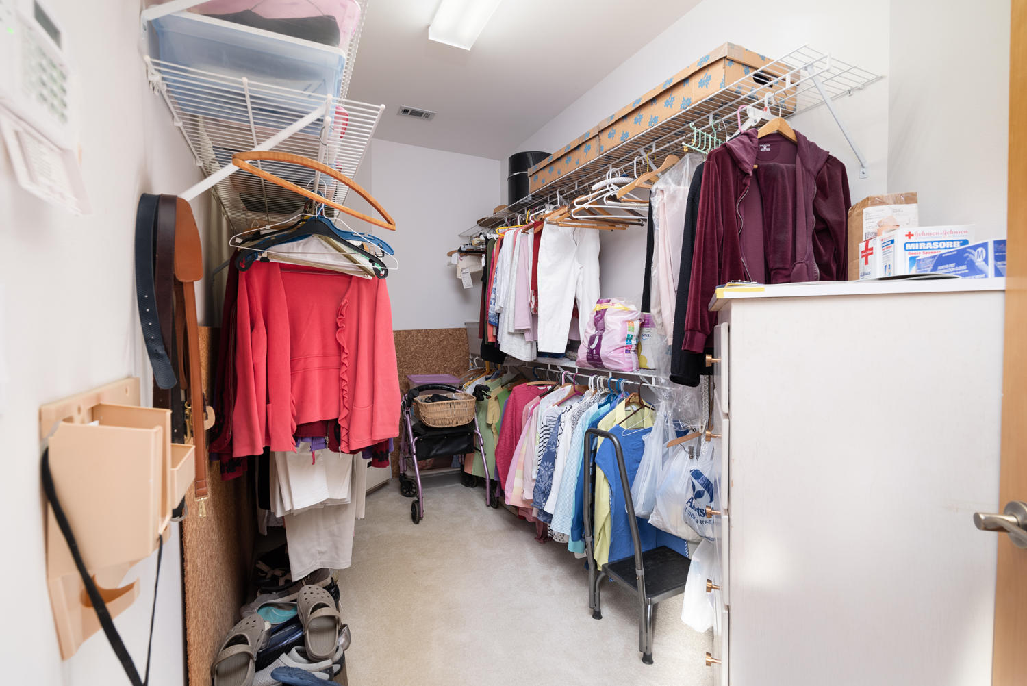 LAKE LORRAINE ESTATES - Residential