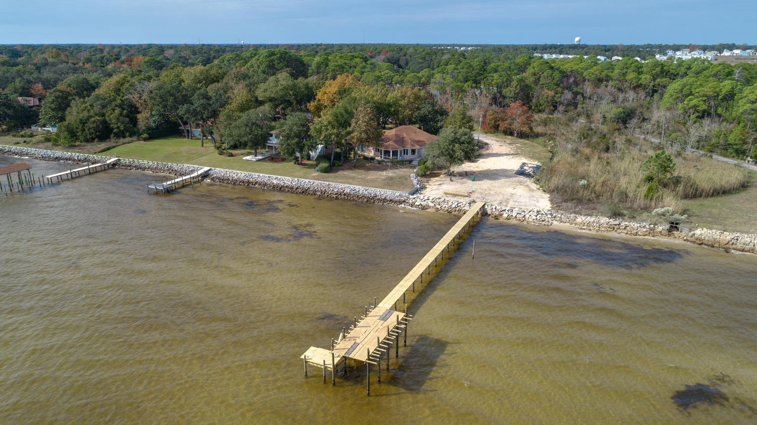 LAKE LORRAINE ESTATES - Residential