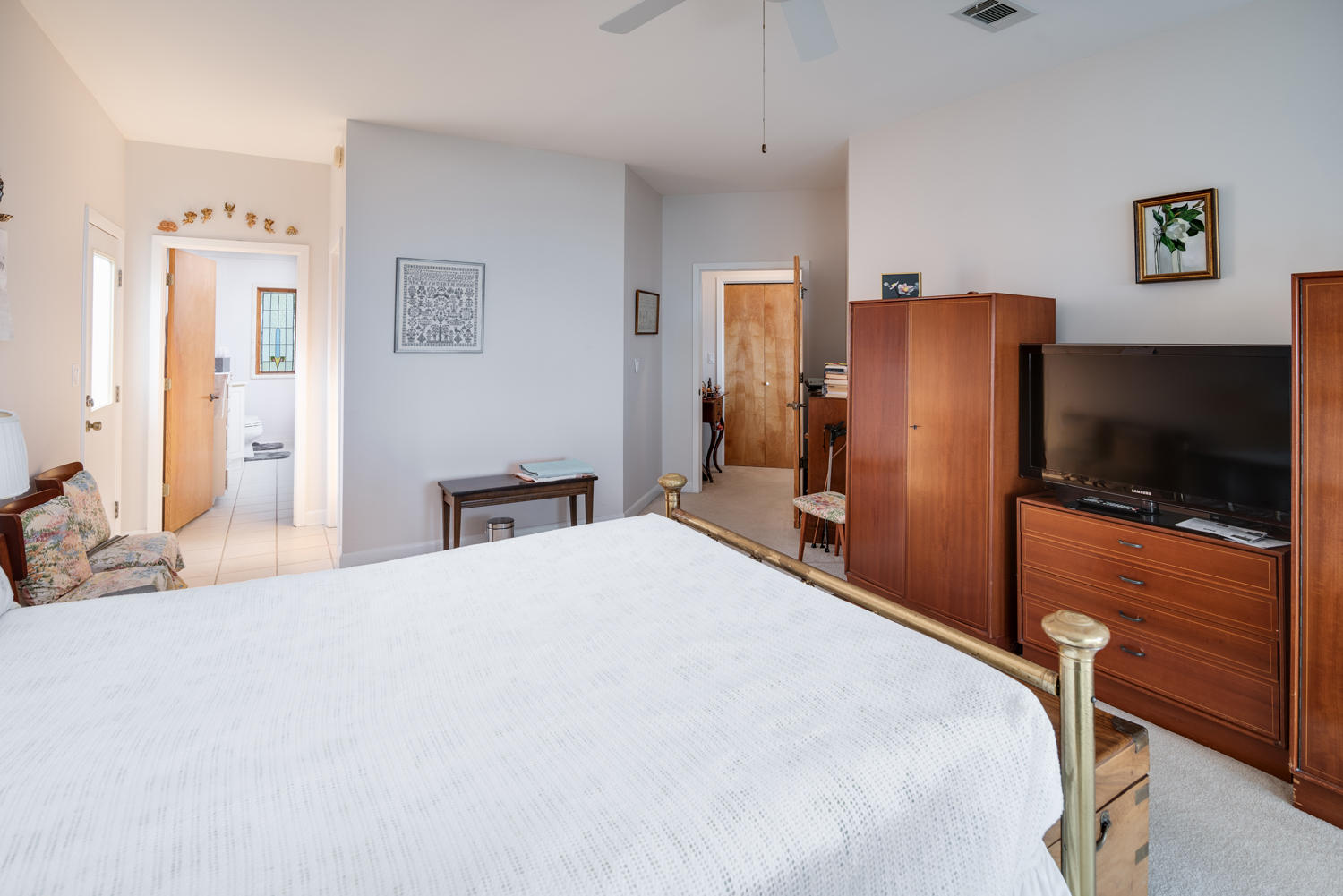 LAKE LORRAINE ESTATES - Residential