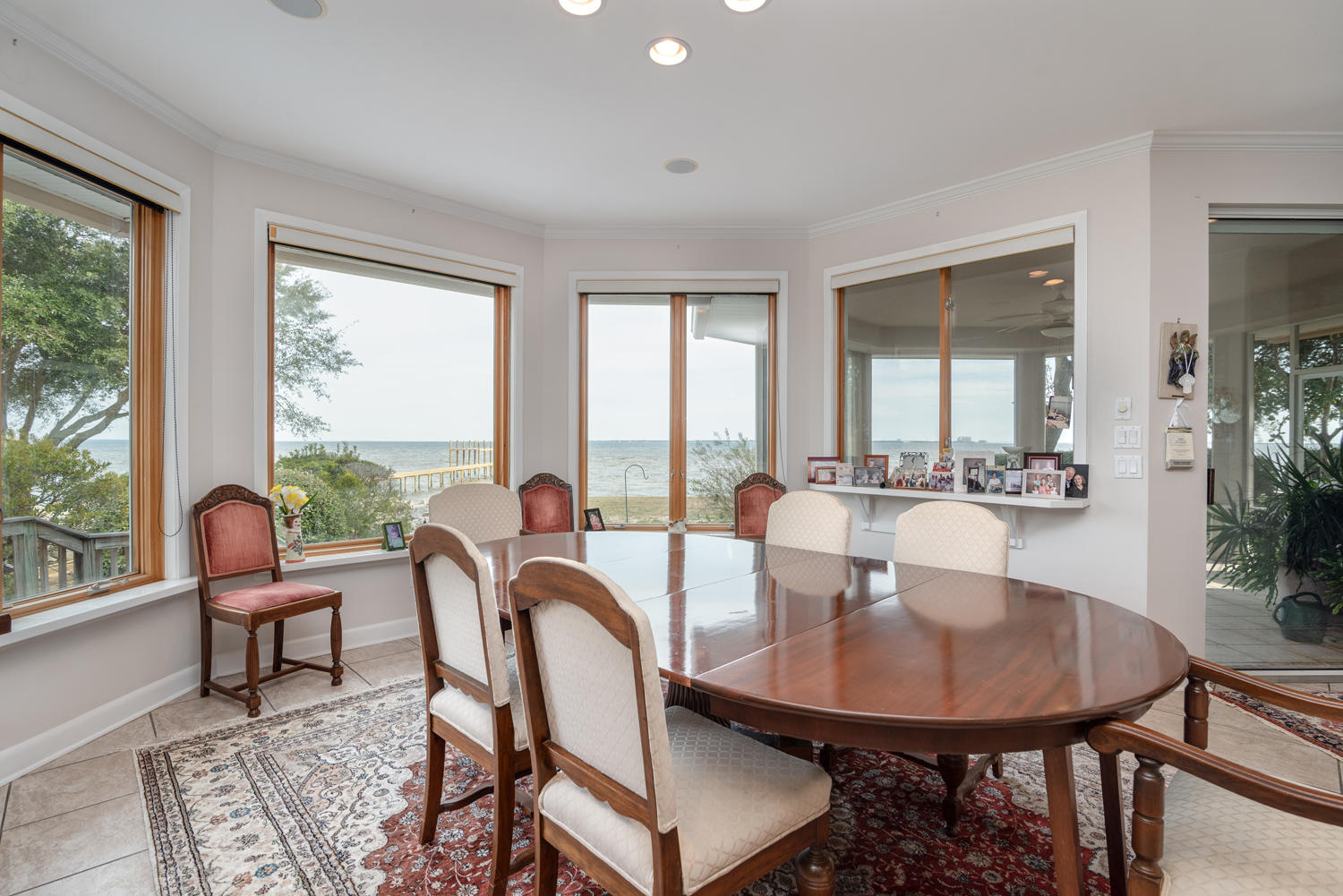 LAKE LORRAINE ESTATES - Residential