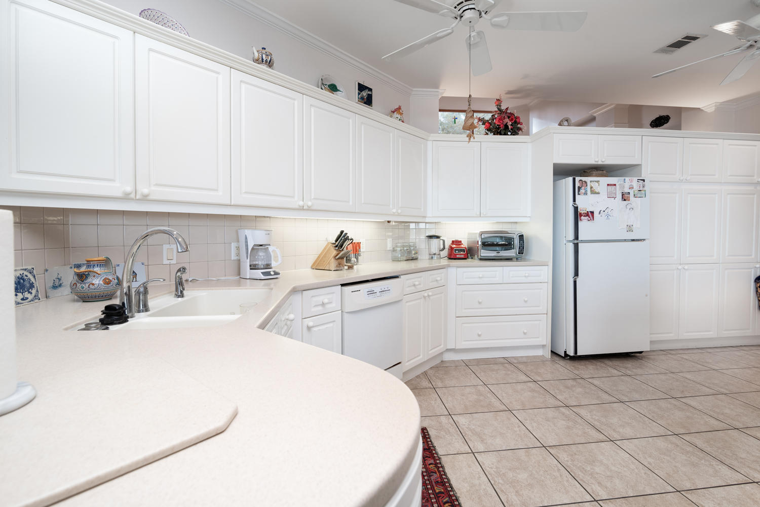 LAKE LORRAINE ESTATES - Residential