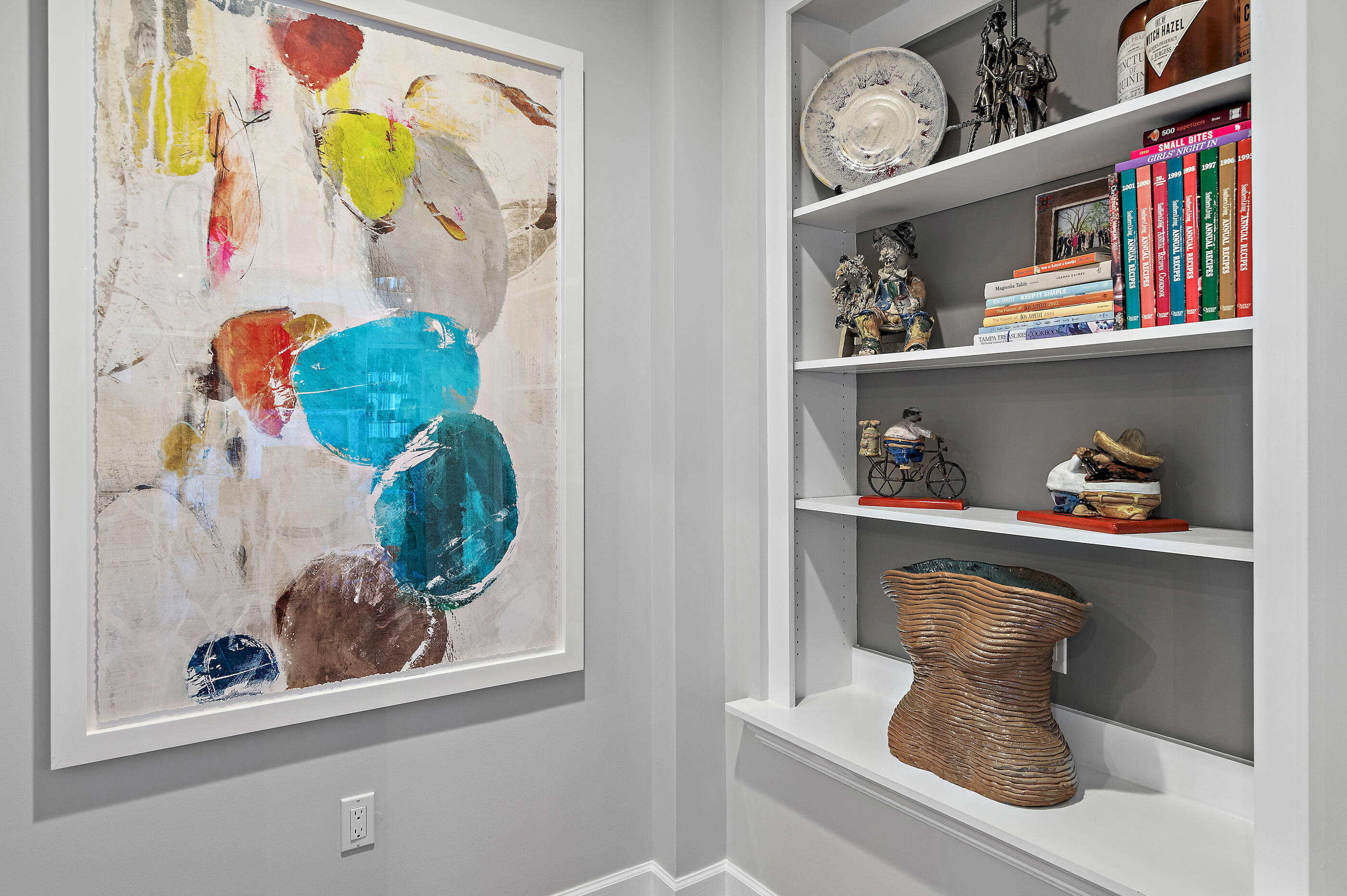 ONE WATER PLACE AT KELLY PLANTATION - Residential