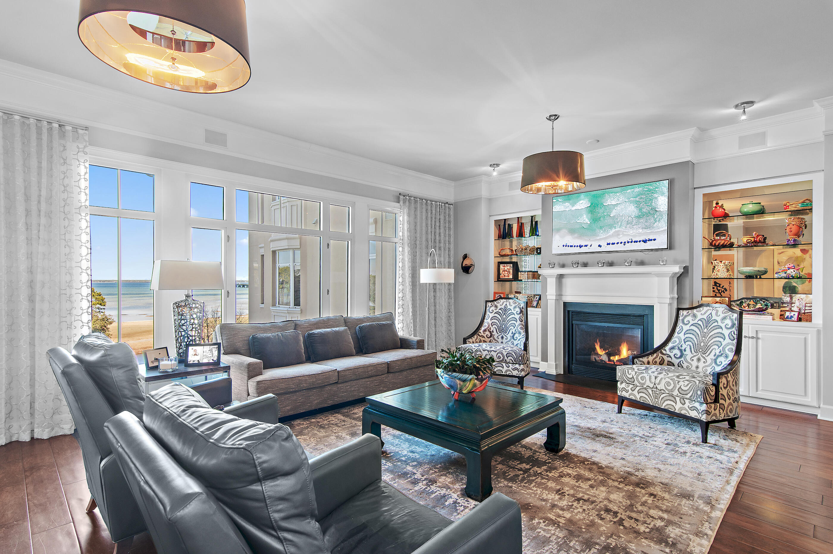 ONE WATER PLACE AT KELLY PLANTATION - Residential