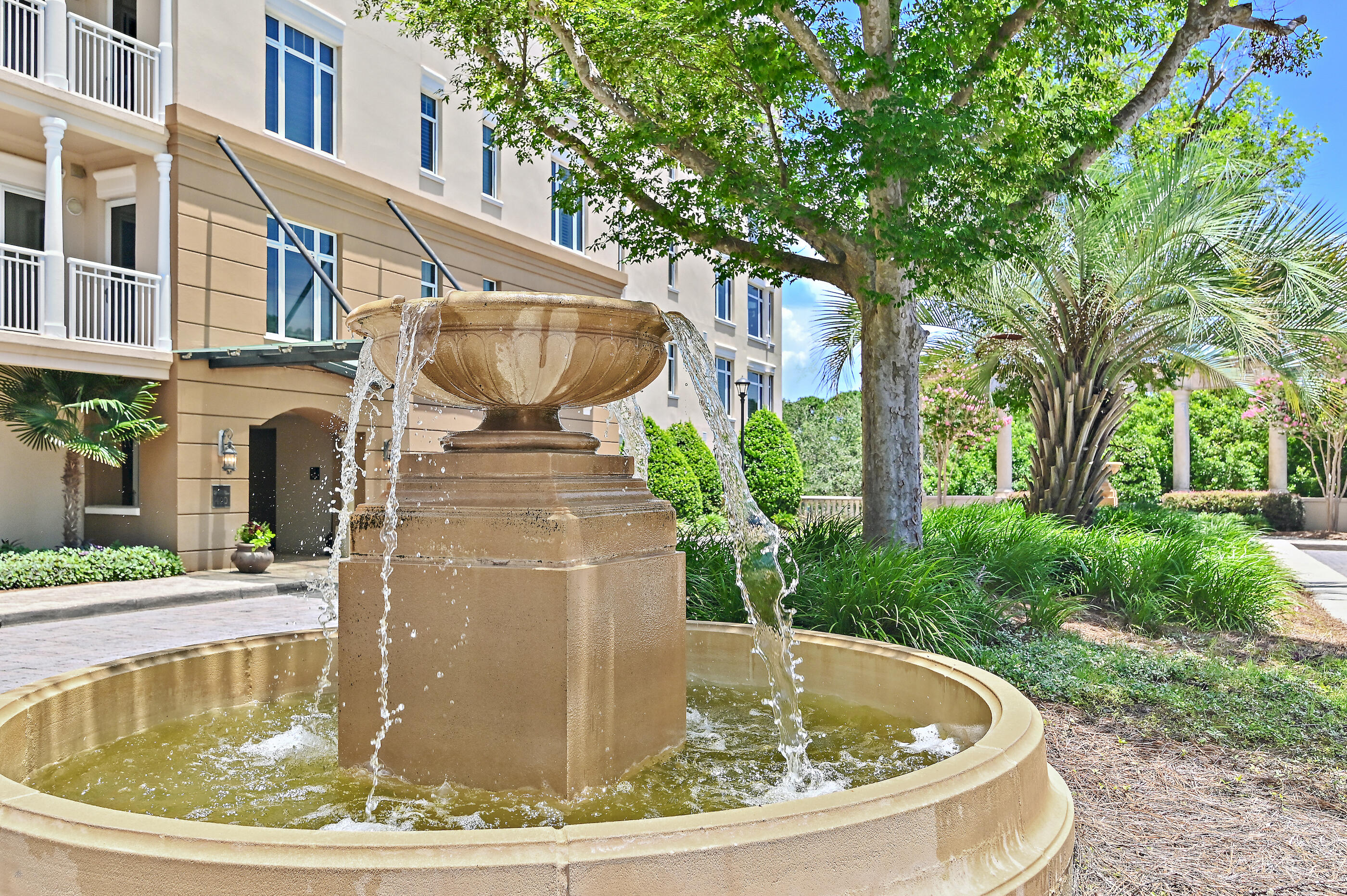 ONE WATER PLACE AT KELLY PLANTATION - Residential