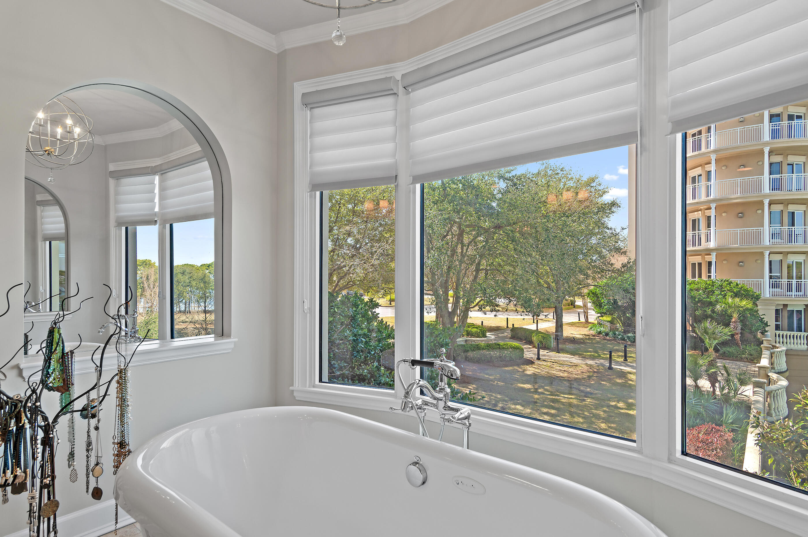 ONE WATER PLACE AT KELLY PLANTATION - Residential