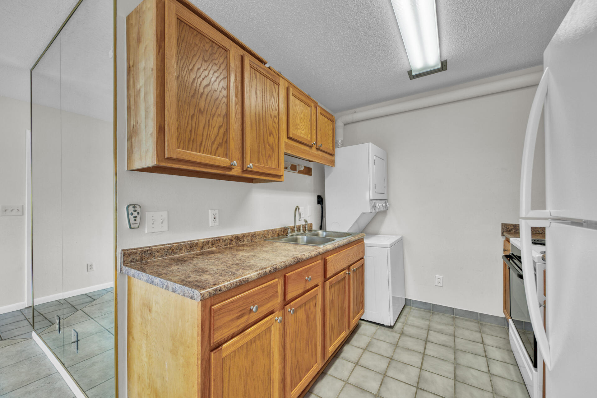 CROSS CREEK CONDO - Residential