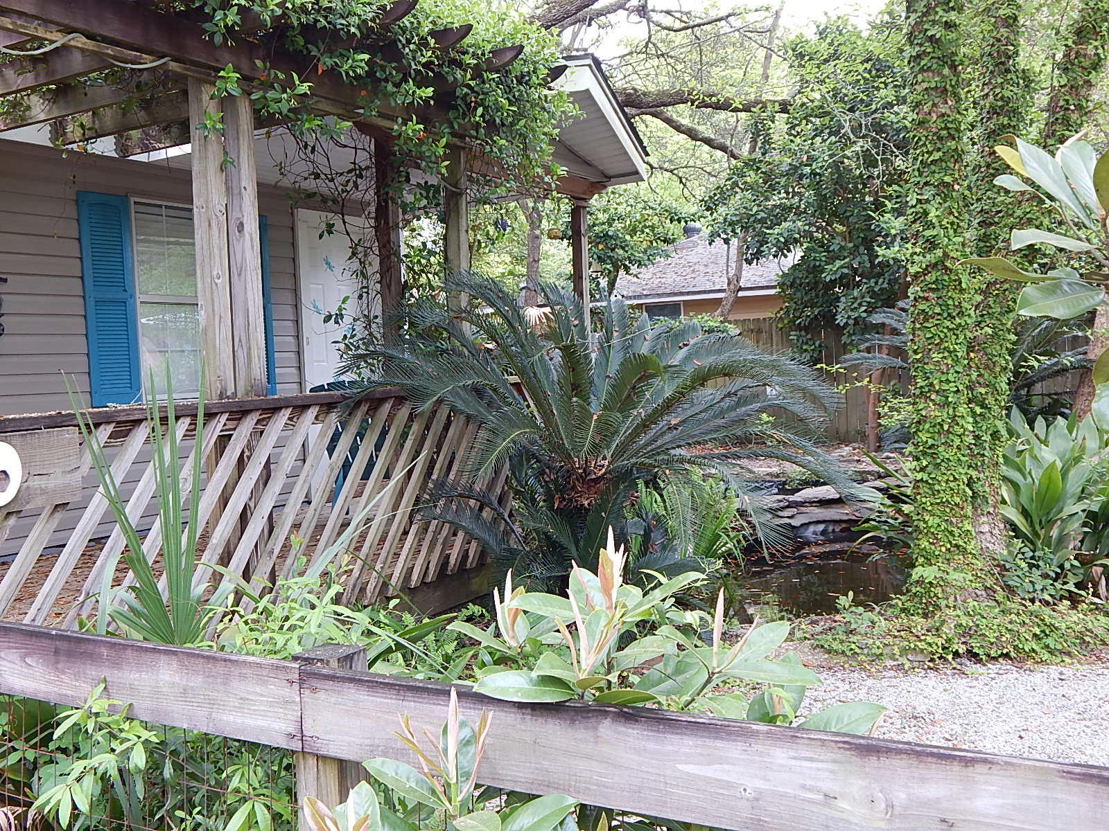 NO RECORDED SUBDIVISION - Residential