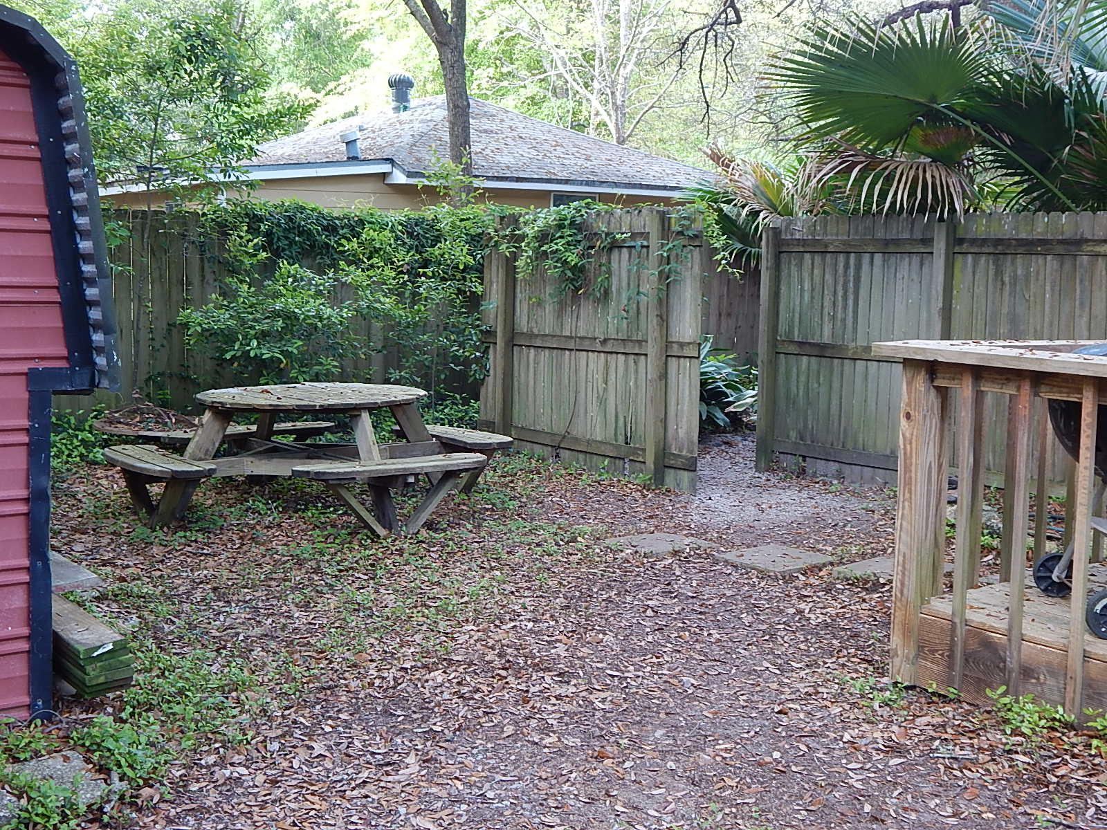 NO RECORDED SUBDIVISION - Residential