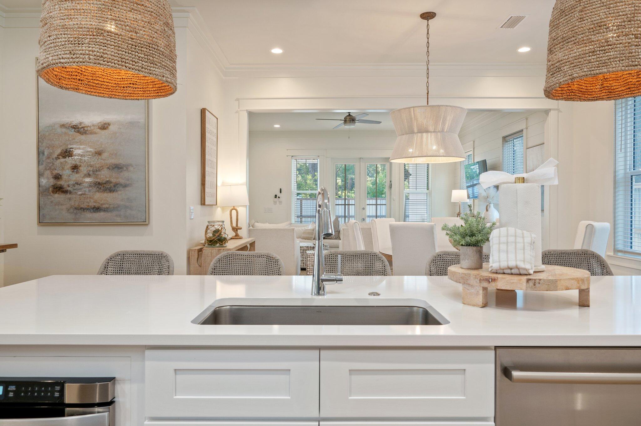 GULF SHORE MANOR - Residential