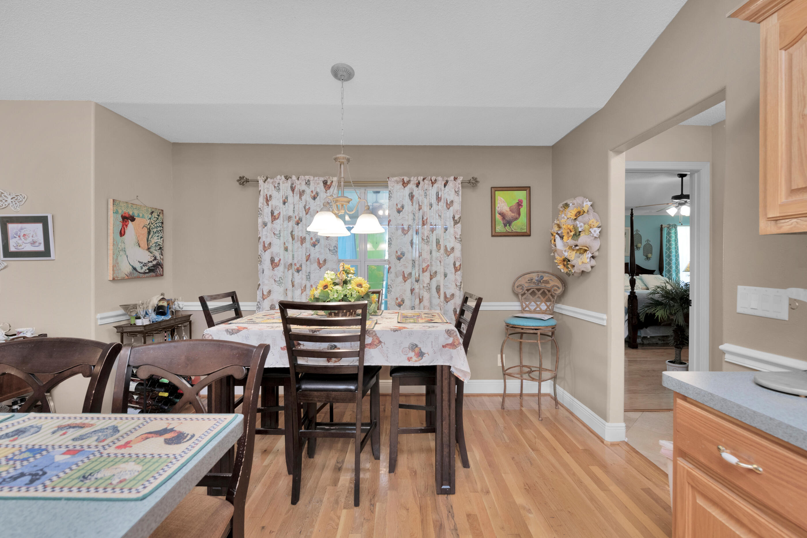 HOLLEY BY THE SEA - Residential