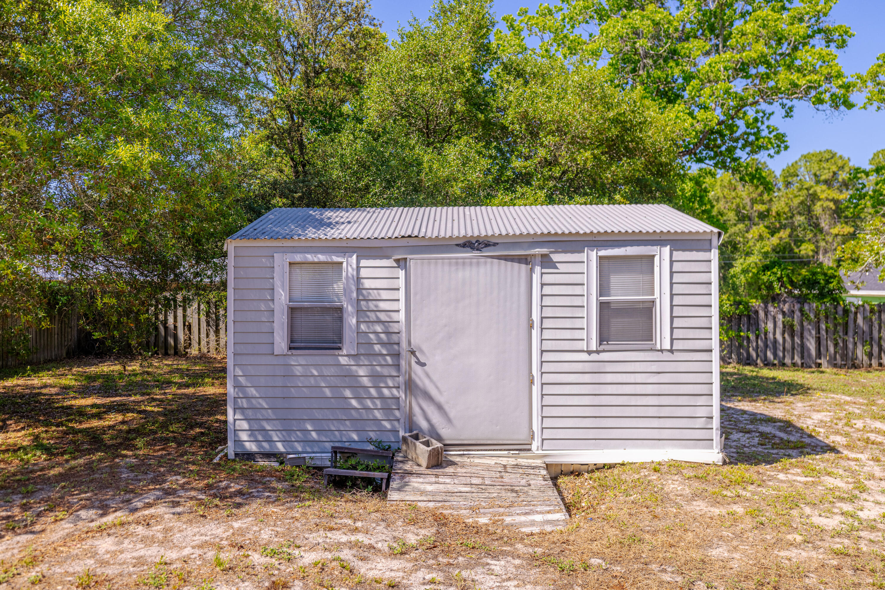 SAND DOLLAR ESTATES - Residential