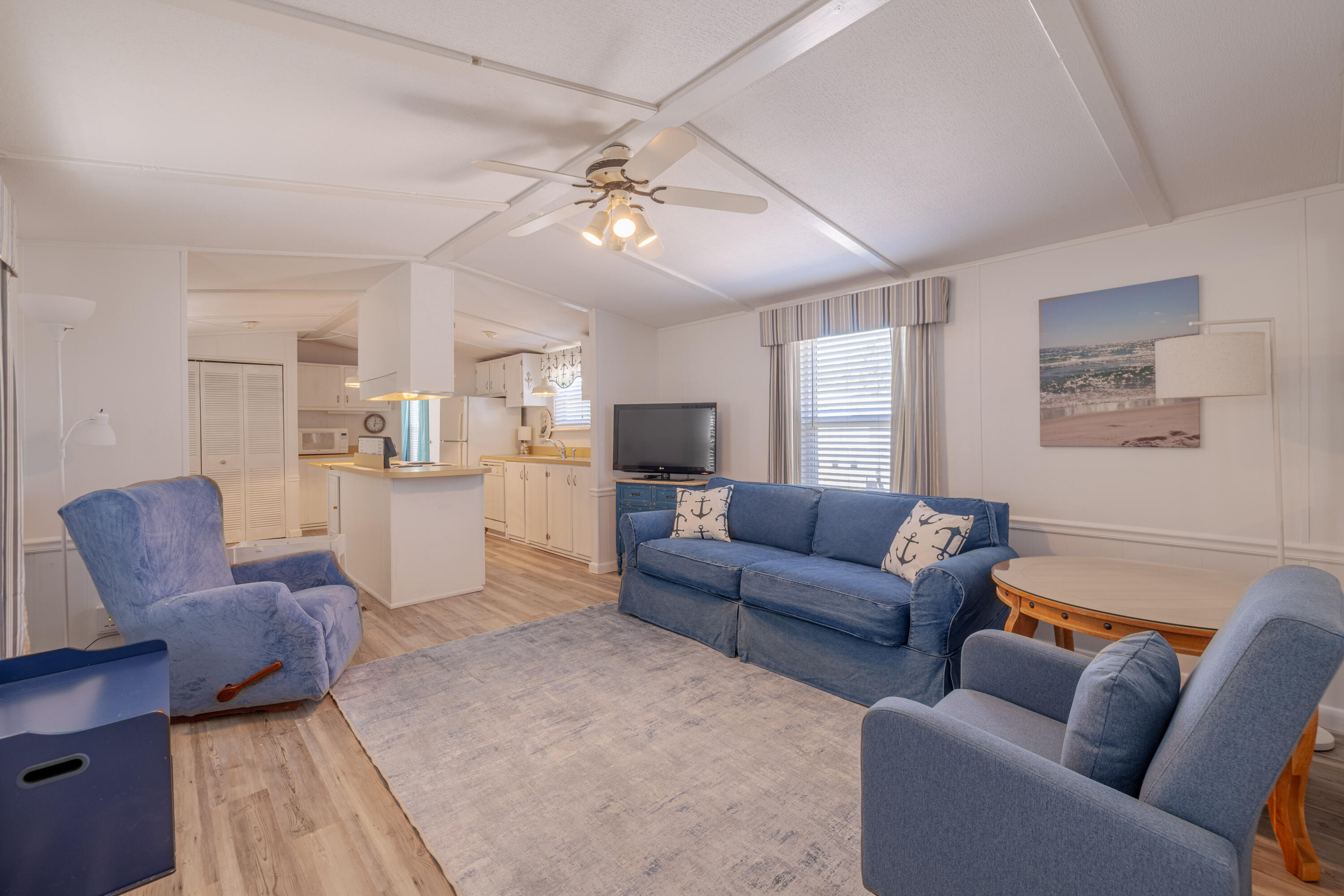 SAND DOLLAR ESTATES - Residential