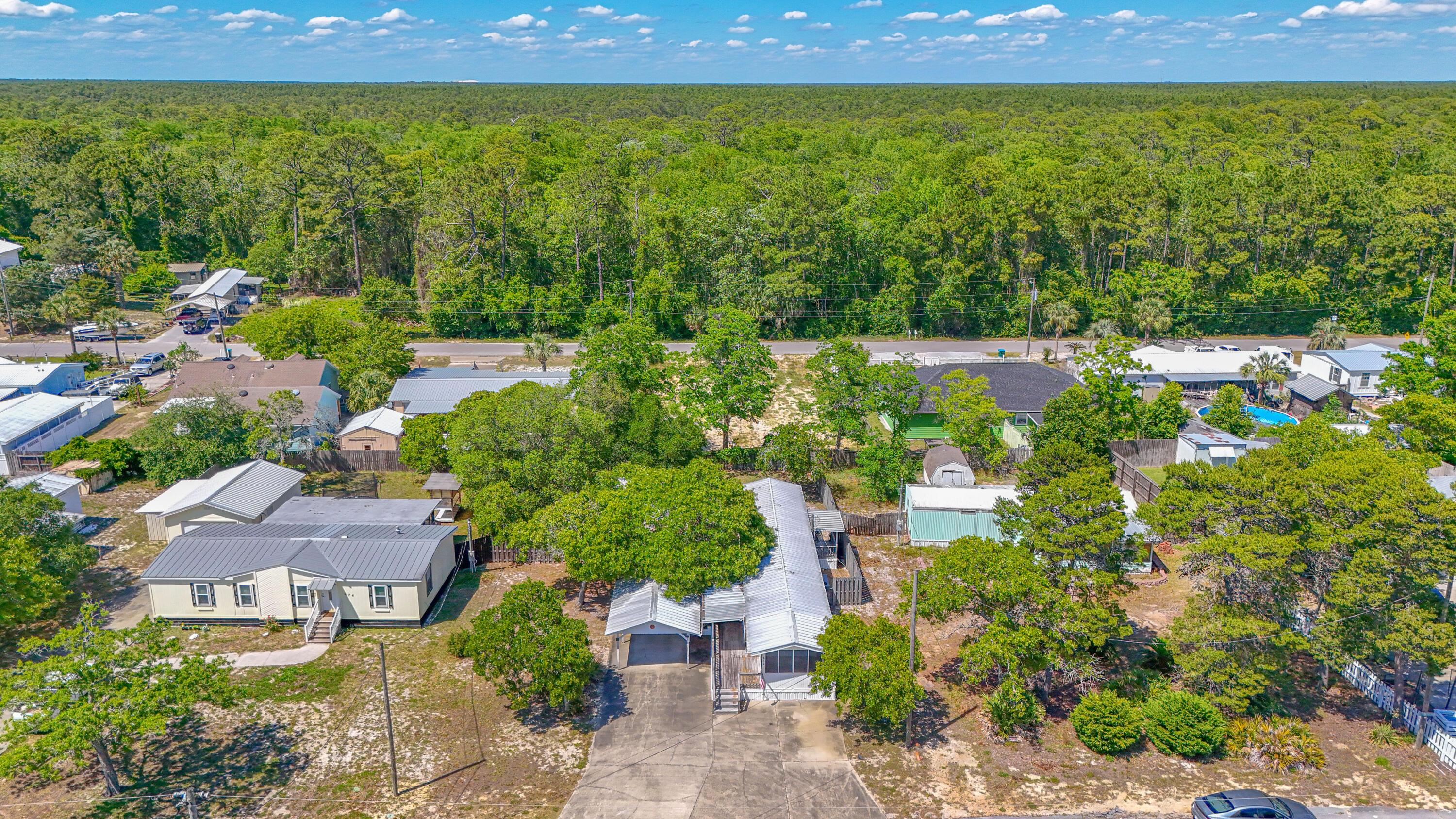SAND DOLLAR ESTATES - Residential