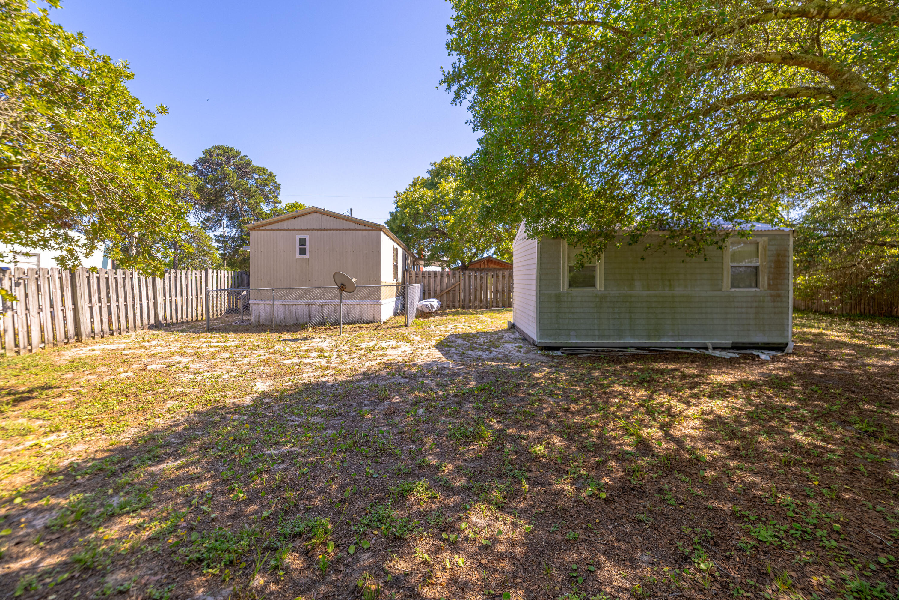SAND DOLLAR ESTATES - Residential