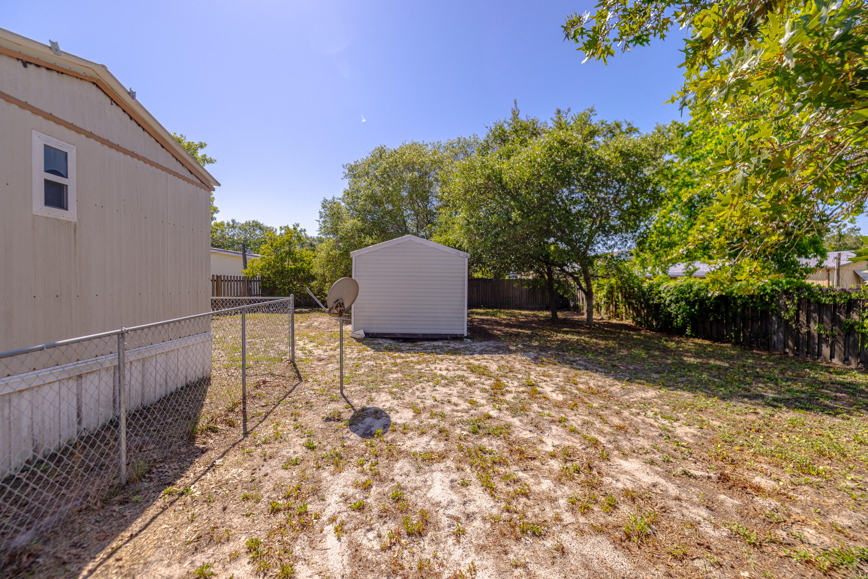 SAND DOLLAR ESTATES - Residential
