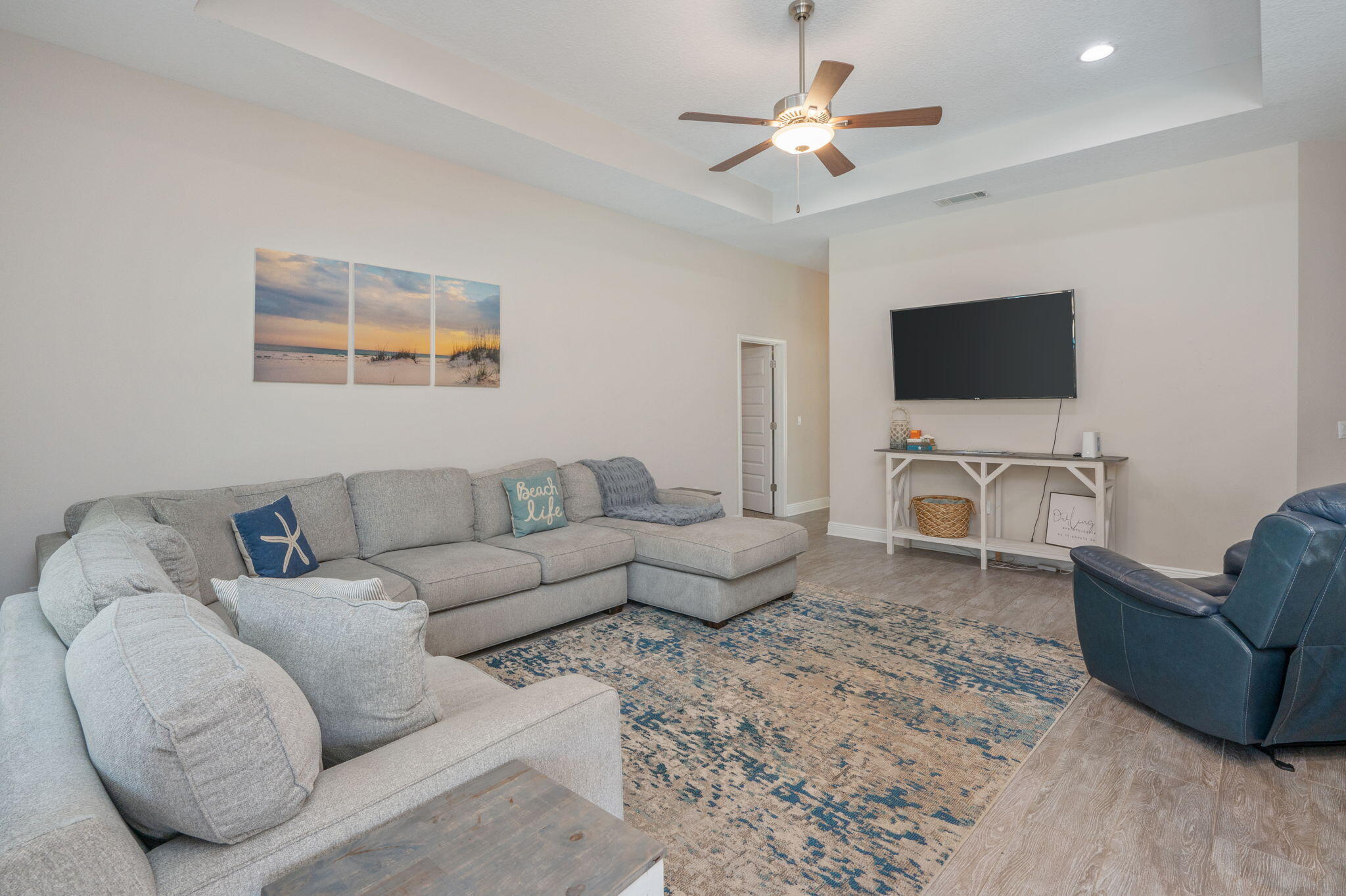 NO RECORDED SUBDIVISION - Residential