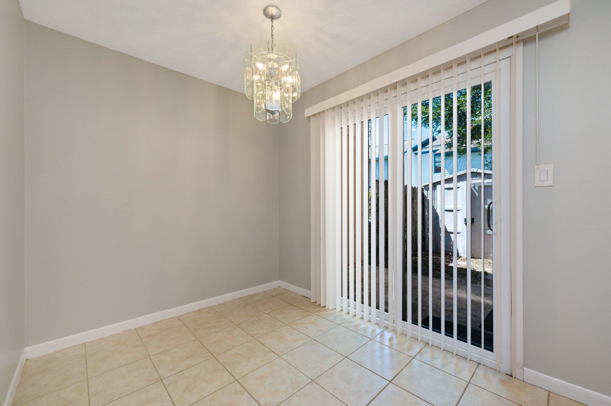 VIKING MANOR PH 1 - Residential