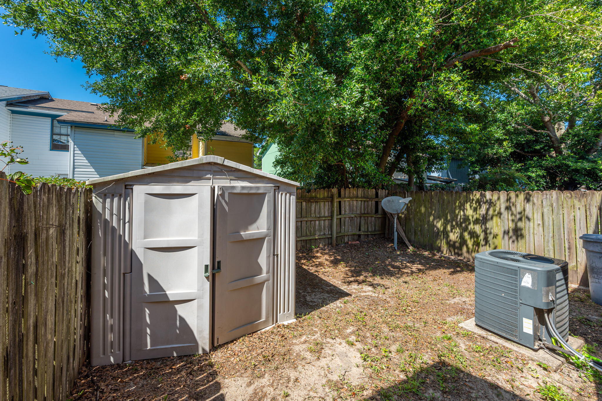 VIKING MANOR PH 1 - Residential