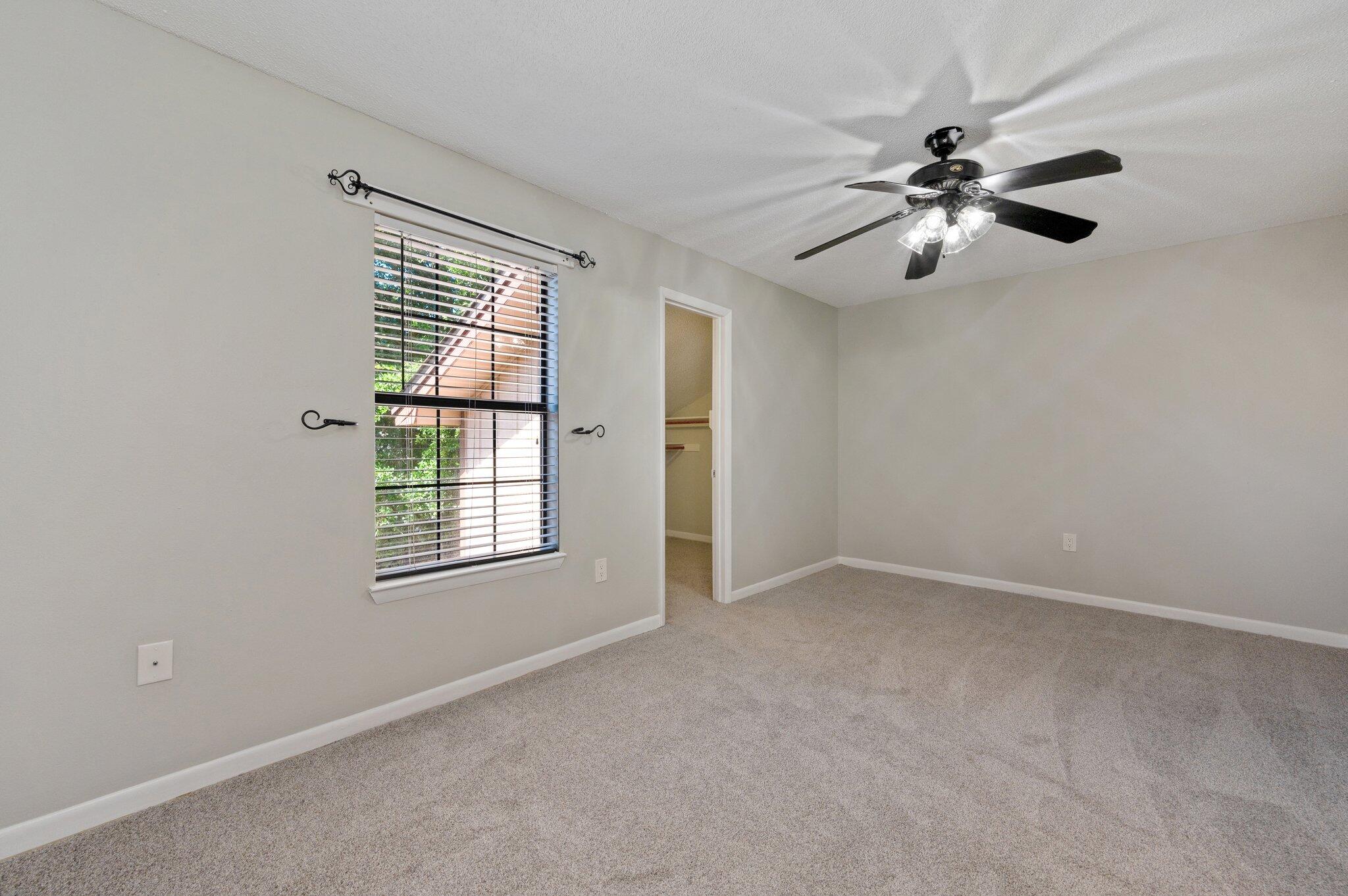 VIKING MANOR PH 1 - Residential