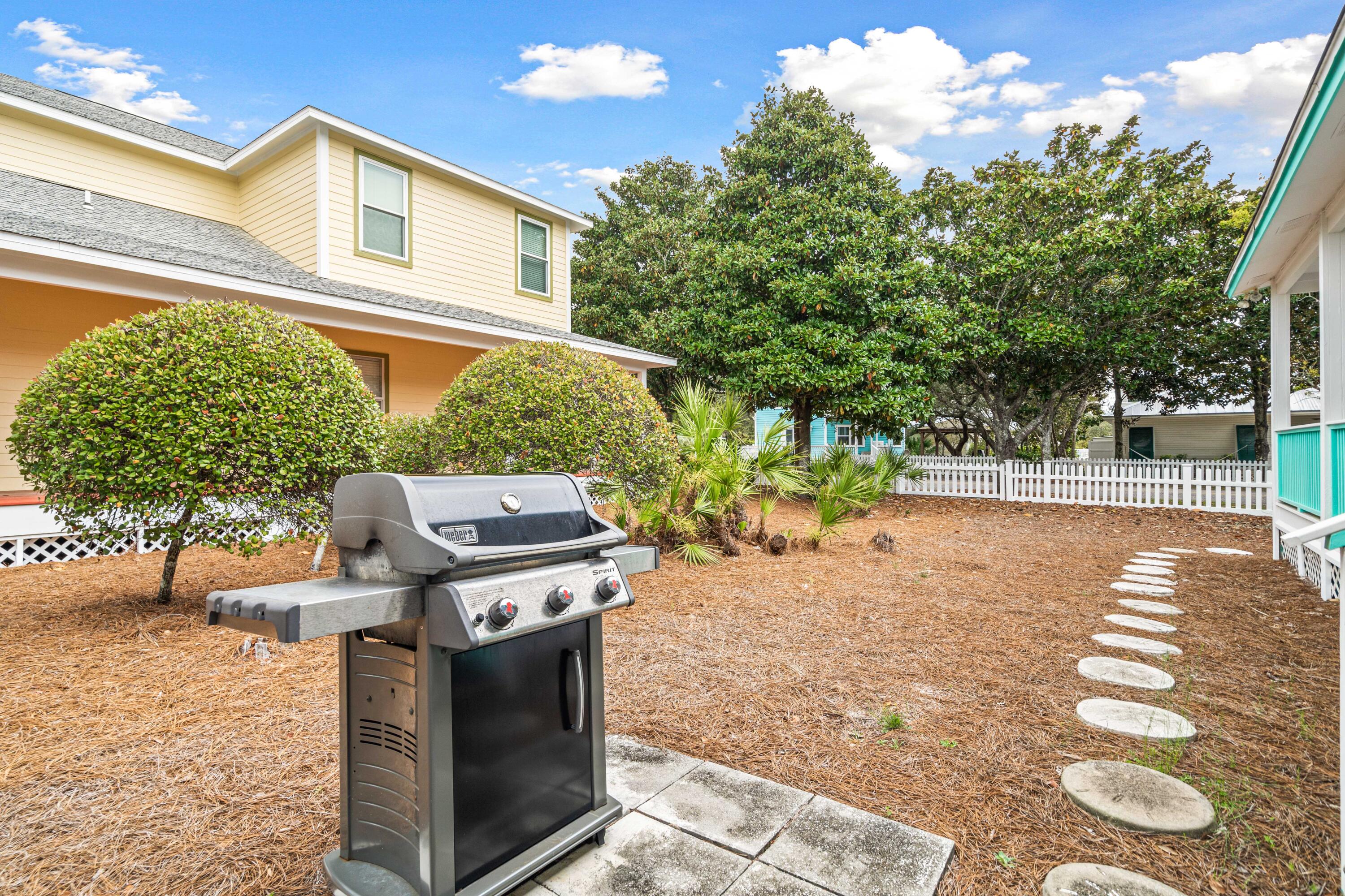 Crystal Beach Cottages Ph II - Residential