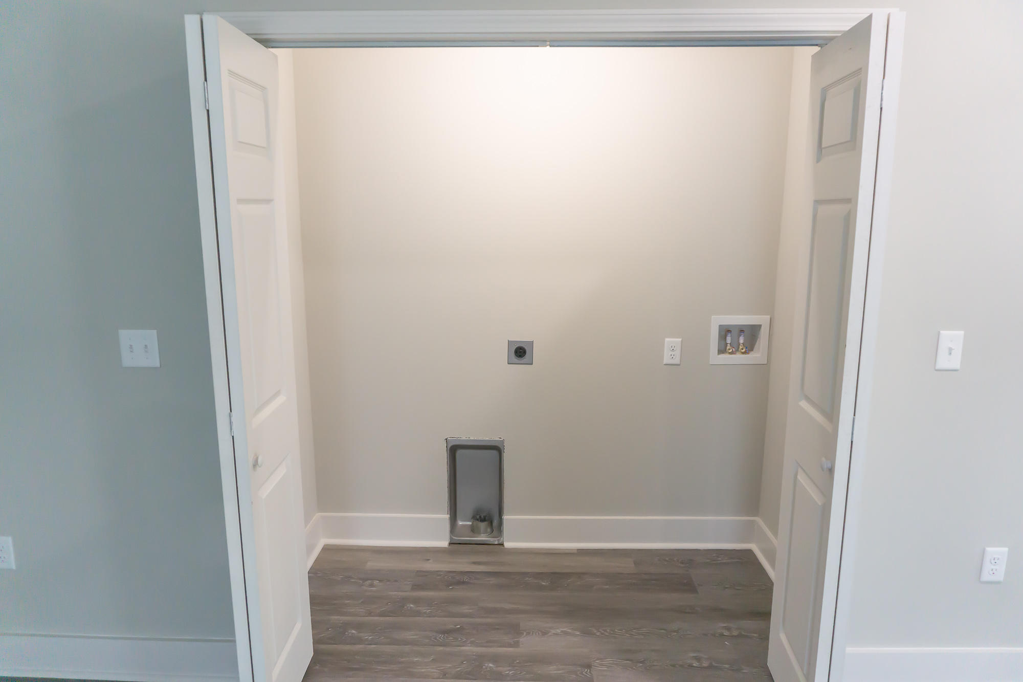 TOWN OF SANTA ROSA - Residential