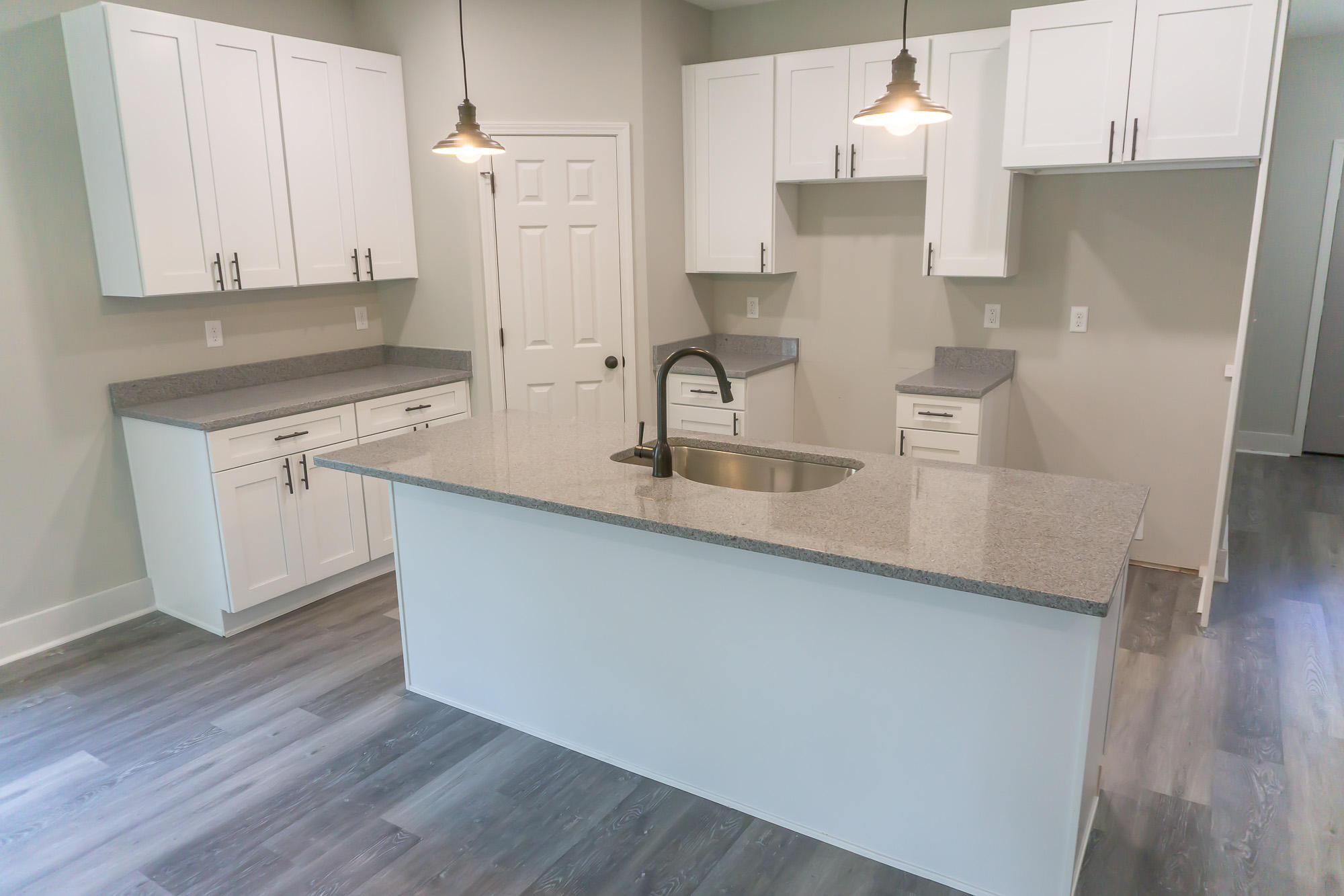 TOWN OF SANTA ROSA - Residential