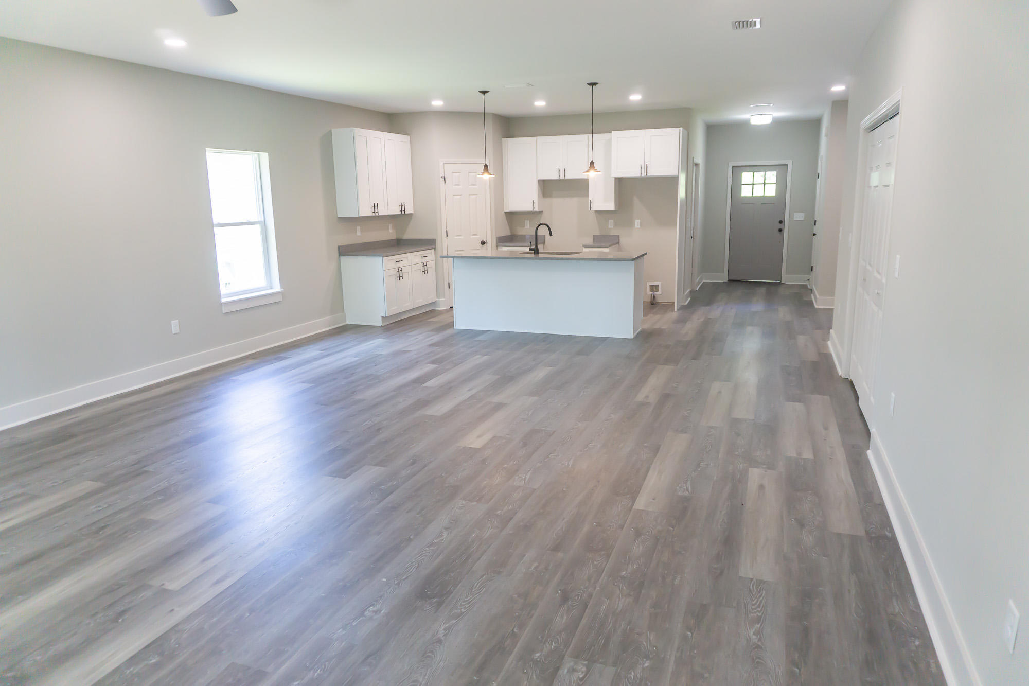 TOWN OF SANTA ROSA - Residential