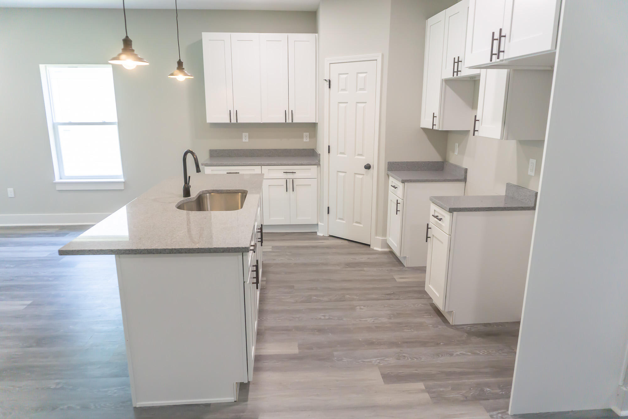 TOWN OF SANTA ROSA - Residential