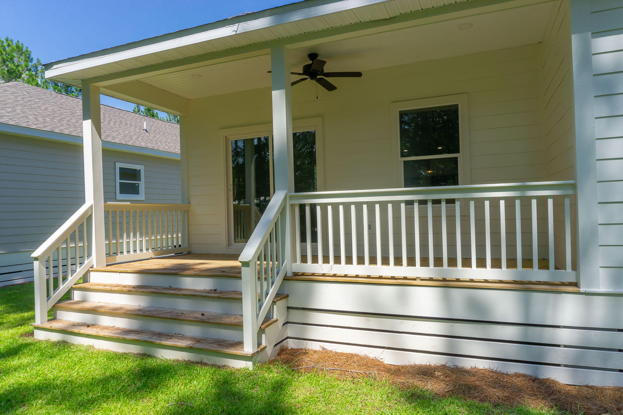 TOWN OF SANTA ROSA - Residential